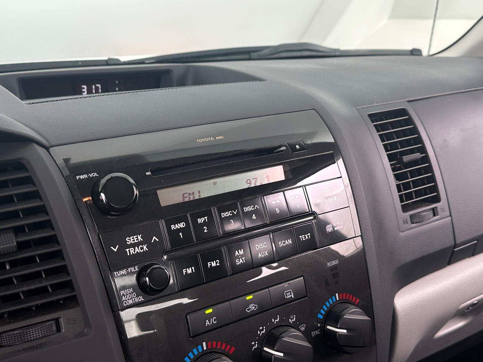 Thumbnail: 2012 Toyota Tundra - 3