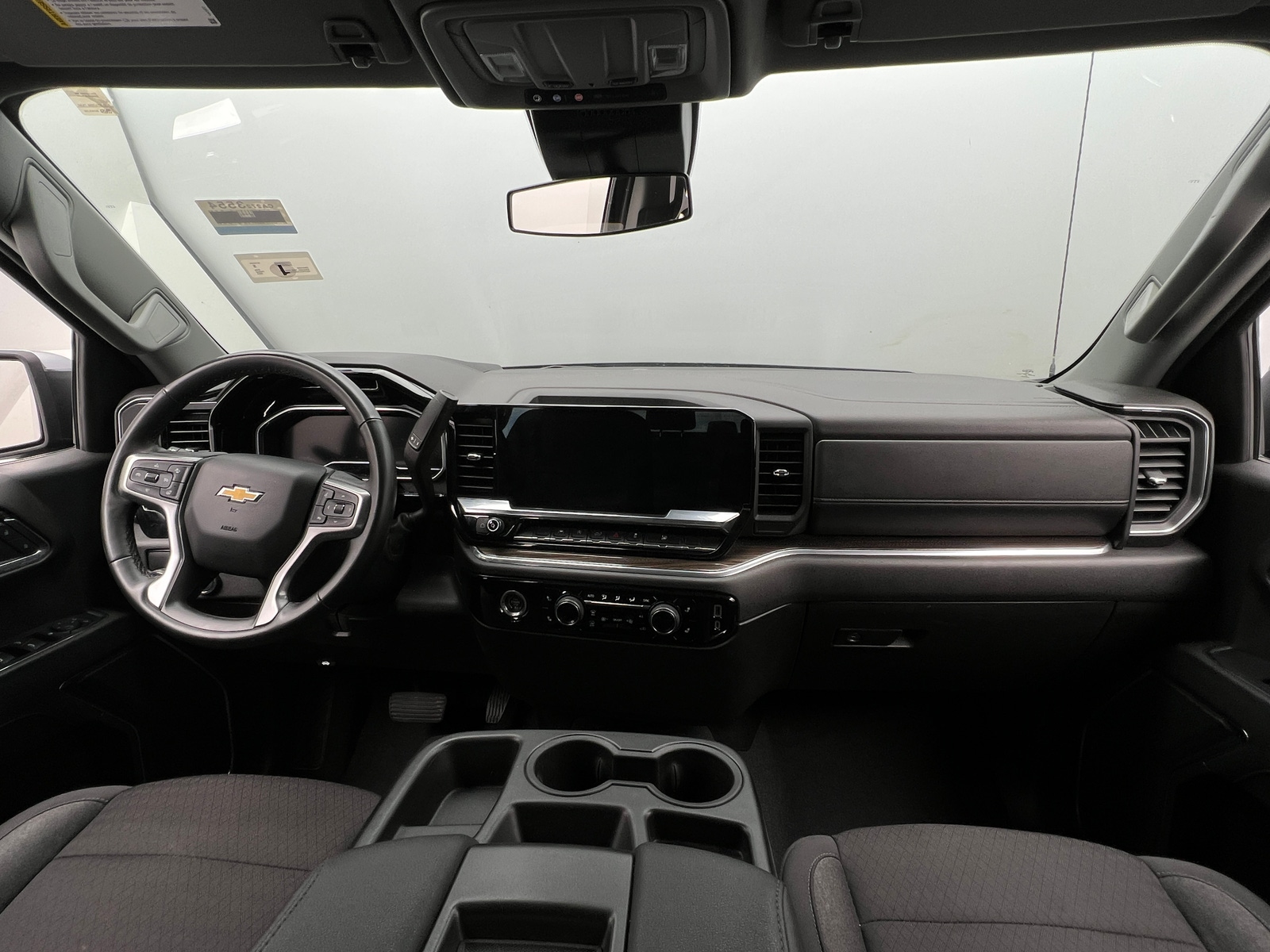 Thumbnail: 2024 Chevrolet Silverado 1500 - 3