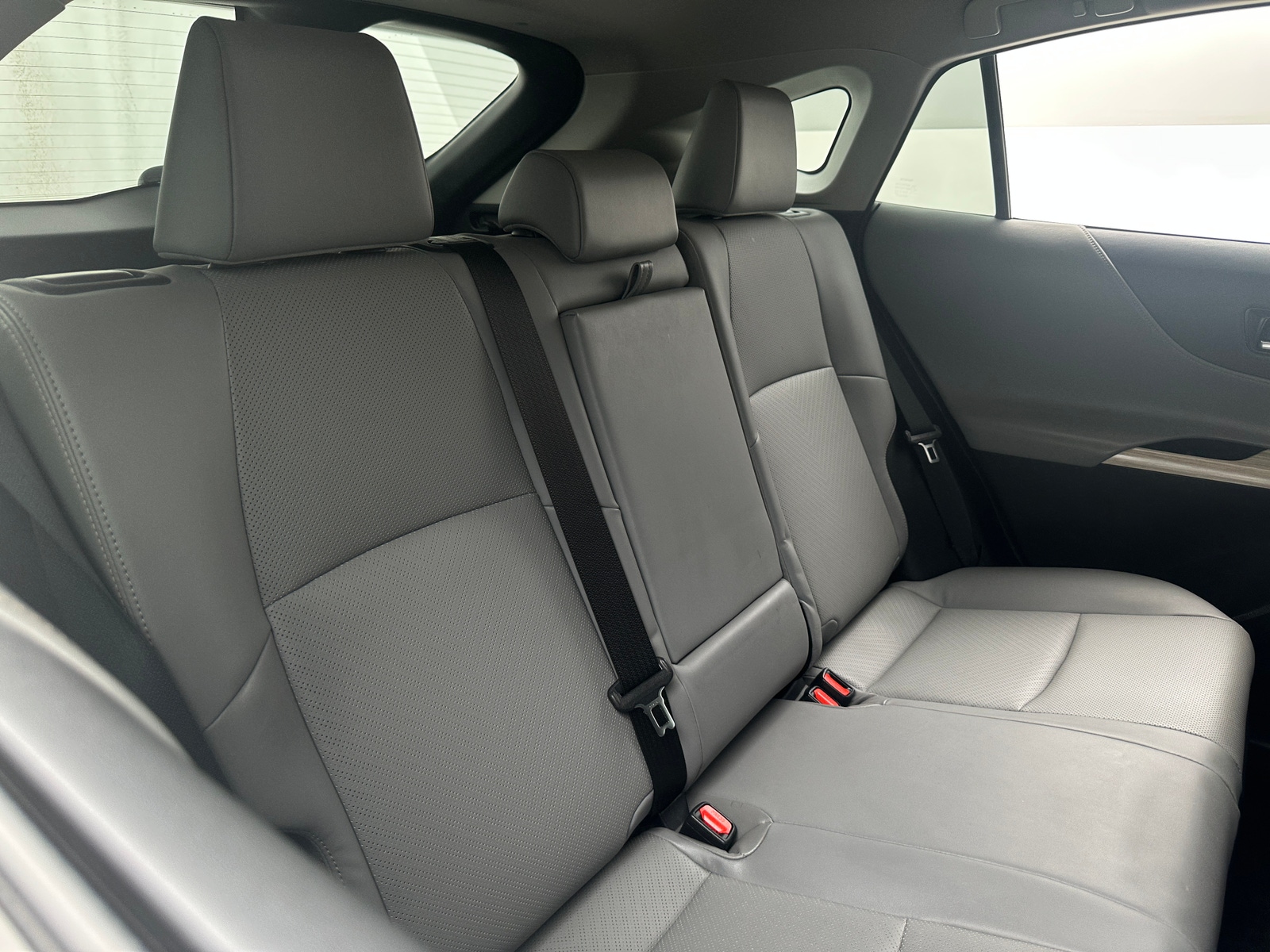 Thumbnail: 2023 Toyota Venza - 5