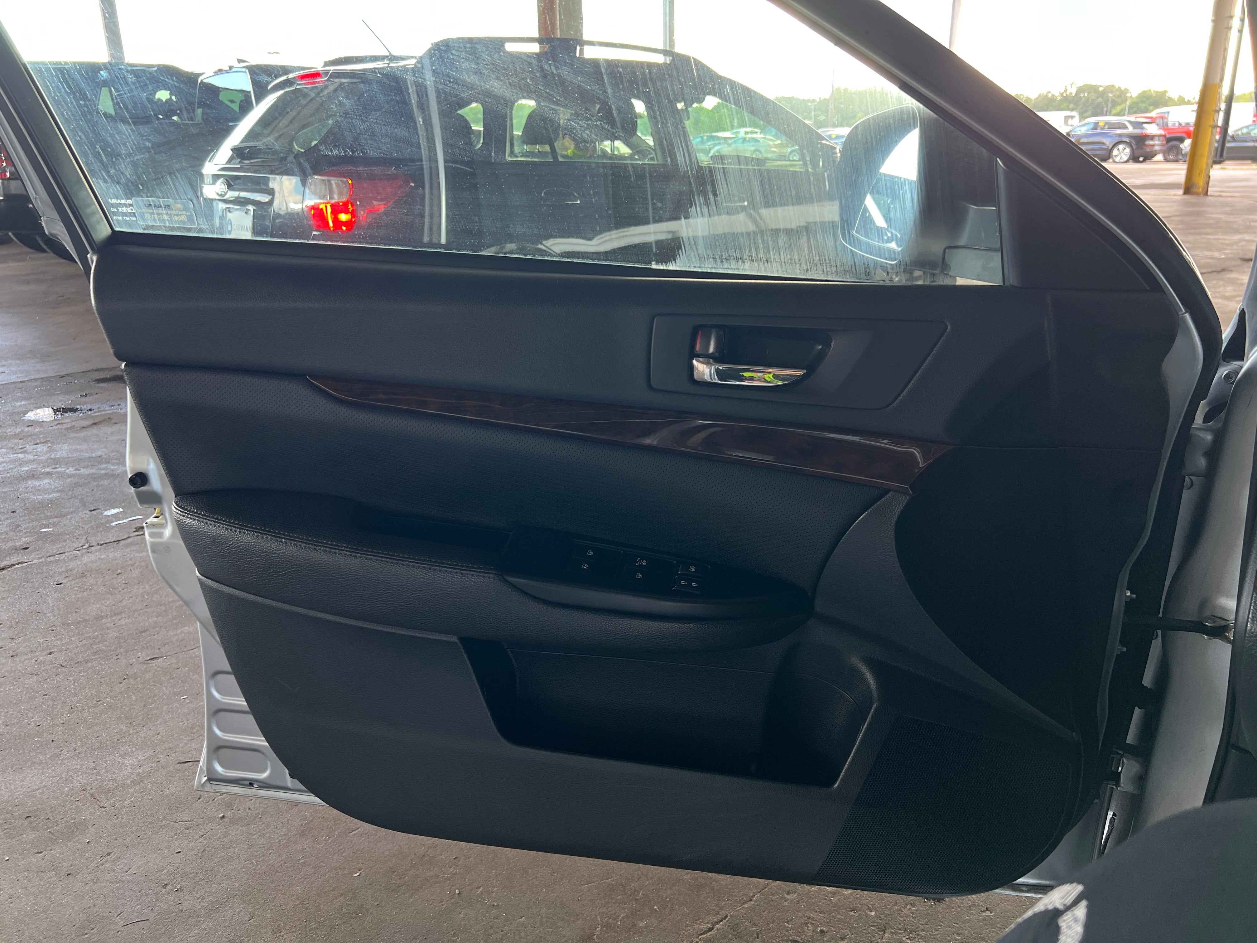 Used 2013 Subaru Legacy 3.6R Limited with VIN 4S3BMDL6XD2037703 for sale in Oak Creek, WI