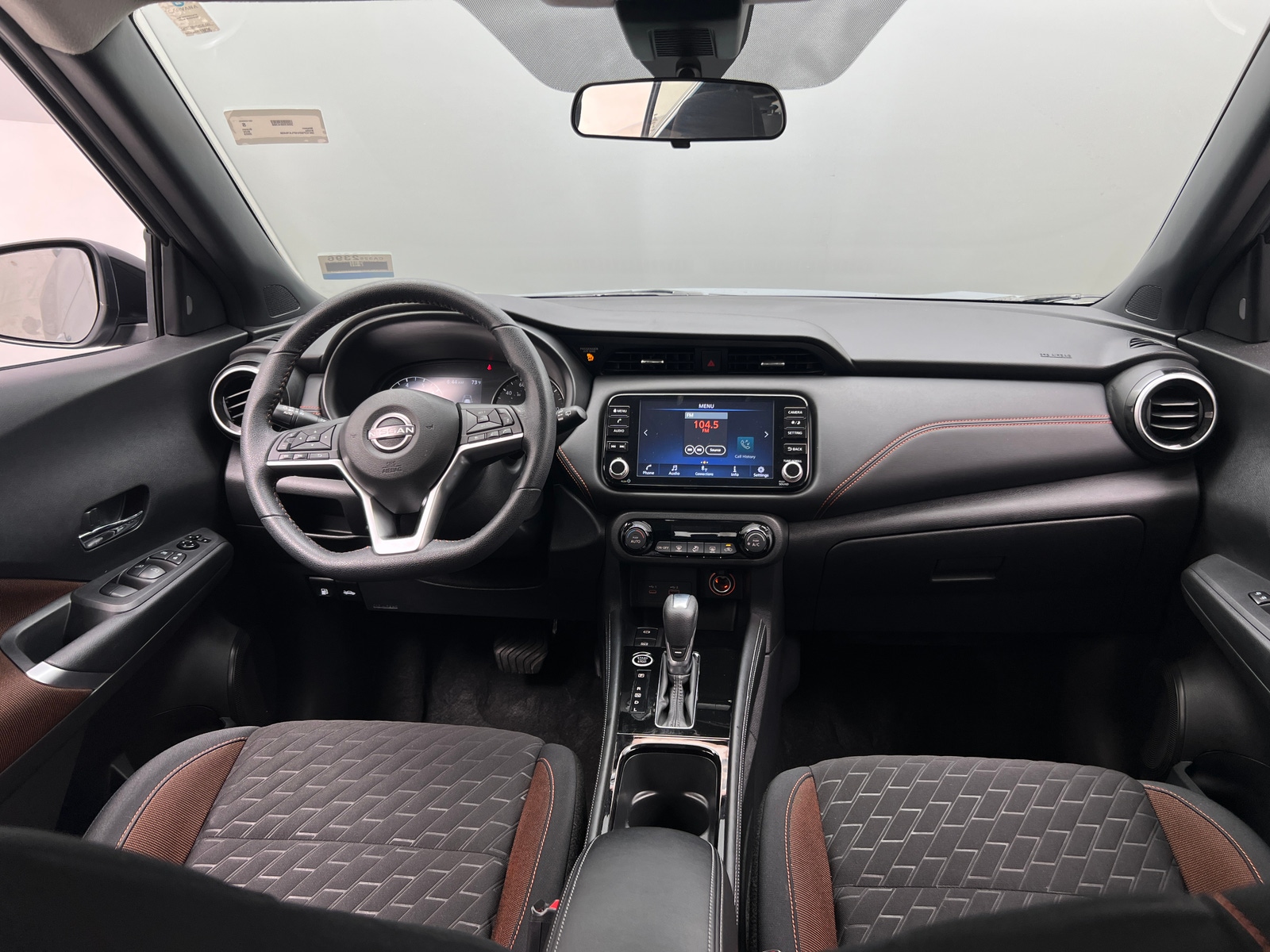 Thumbnail: 2023 Nissan Kicks - 3
