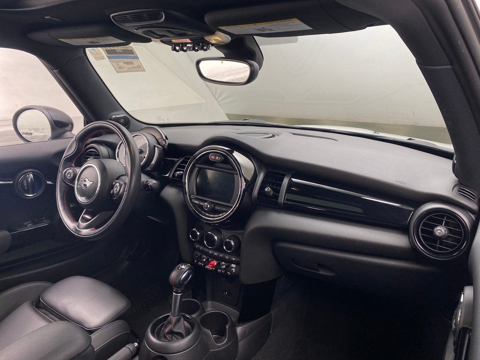 Thumbnail: 2019 MINI Cooper Hardtop - 2