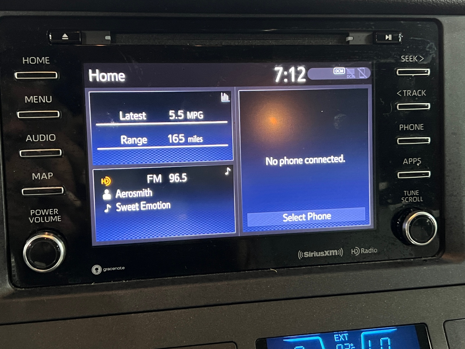 Thumbnail: 2020 Toyota Sienna - 3
