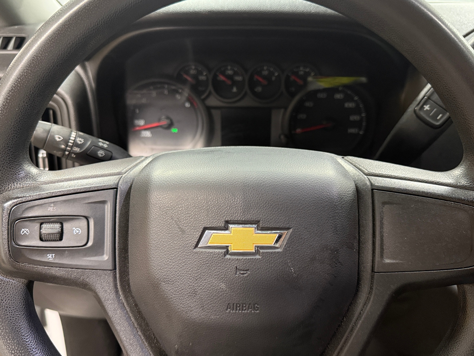Thumbnail: 2021 Chevrolet Silverado 1500 - 5