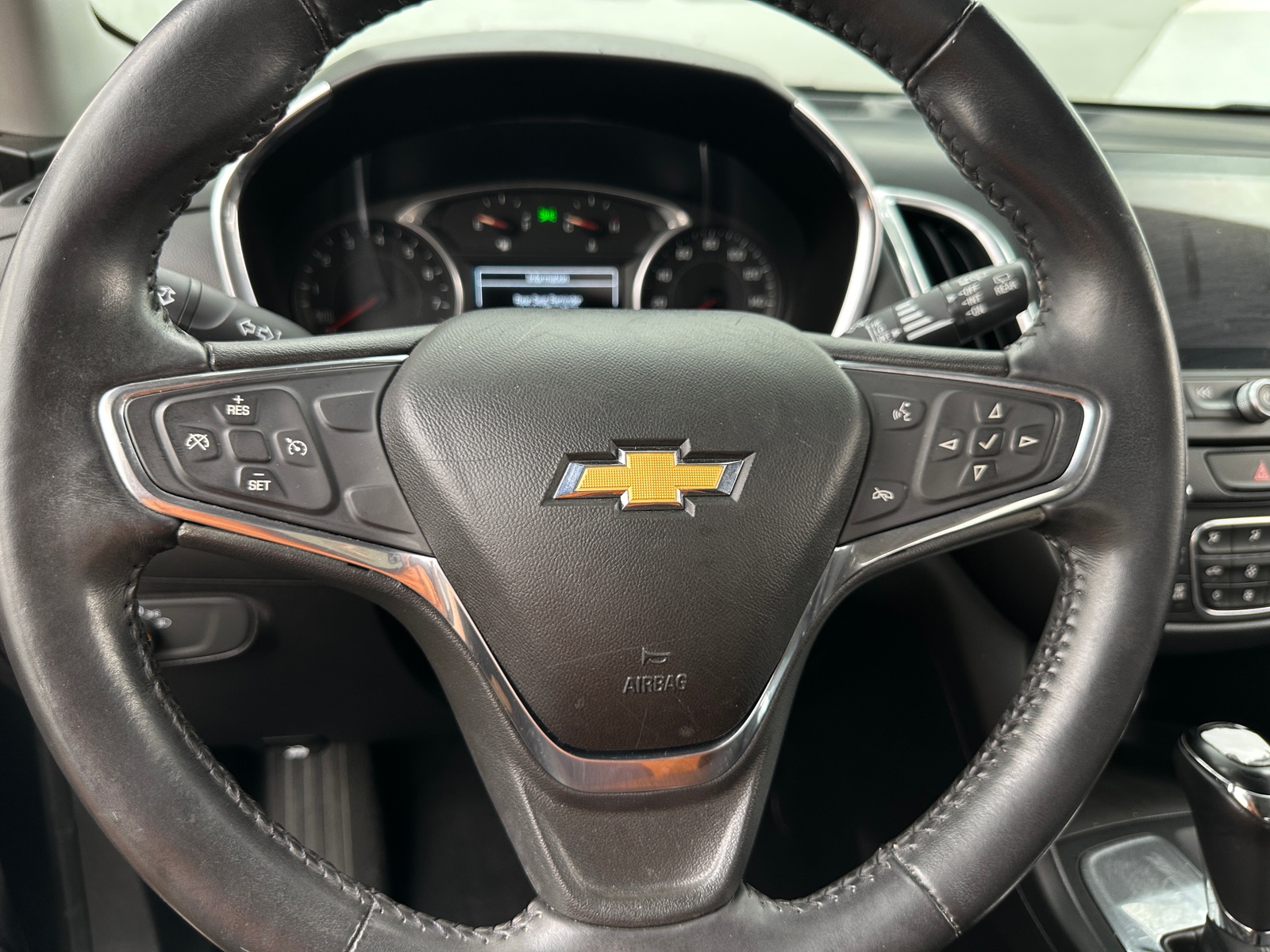 Thumbnail: 2018 Chevrolet Equinox - 5