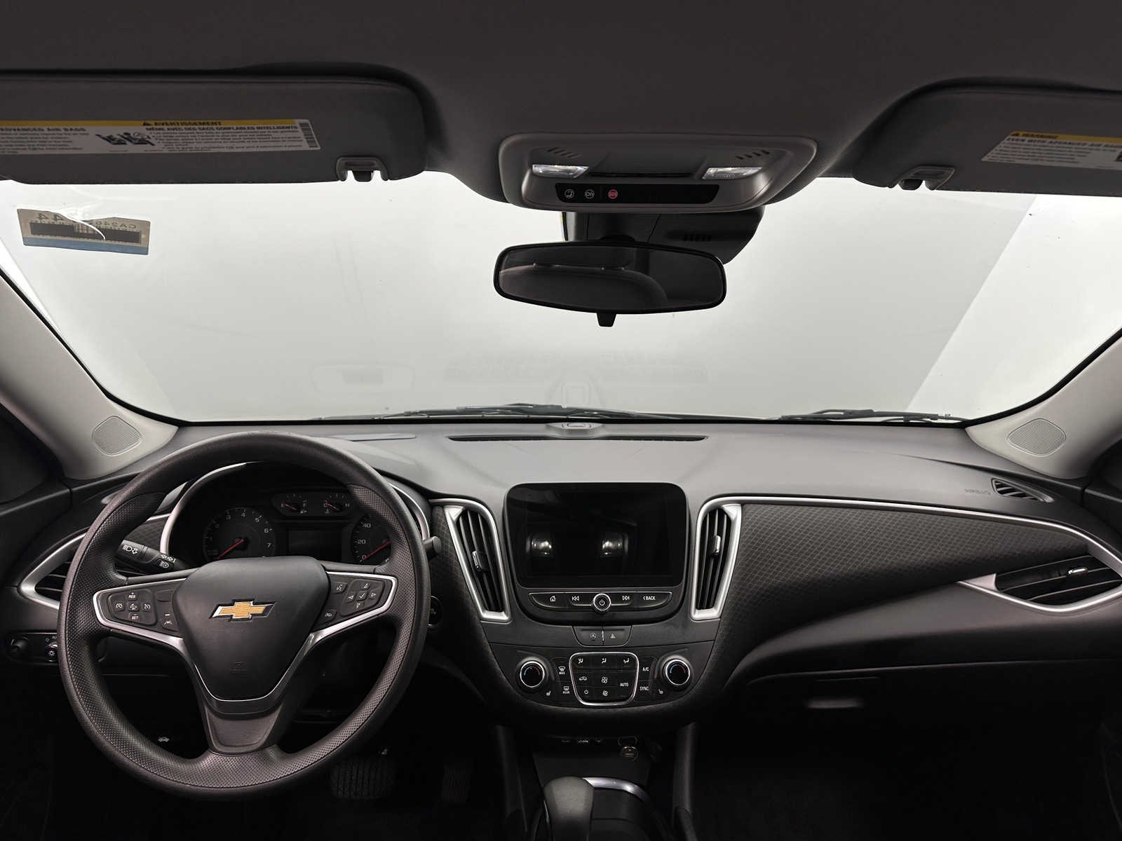 Thumbnail: 2023 Chevrolet Malibu - 3