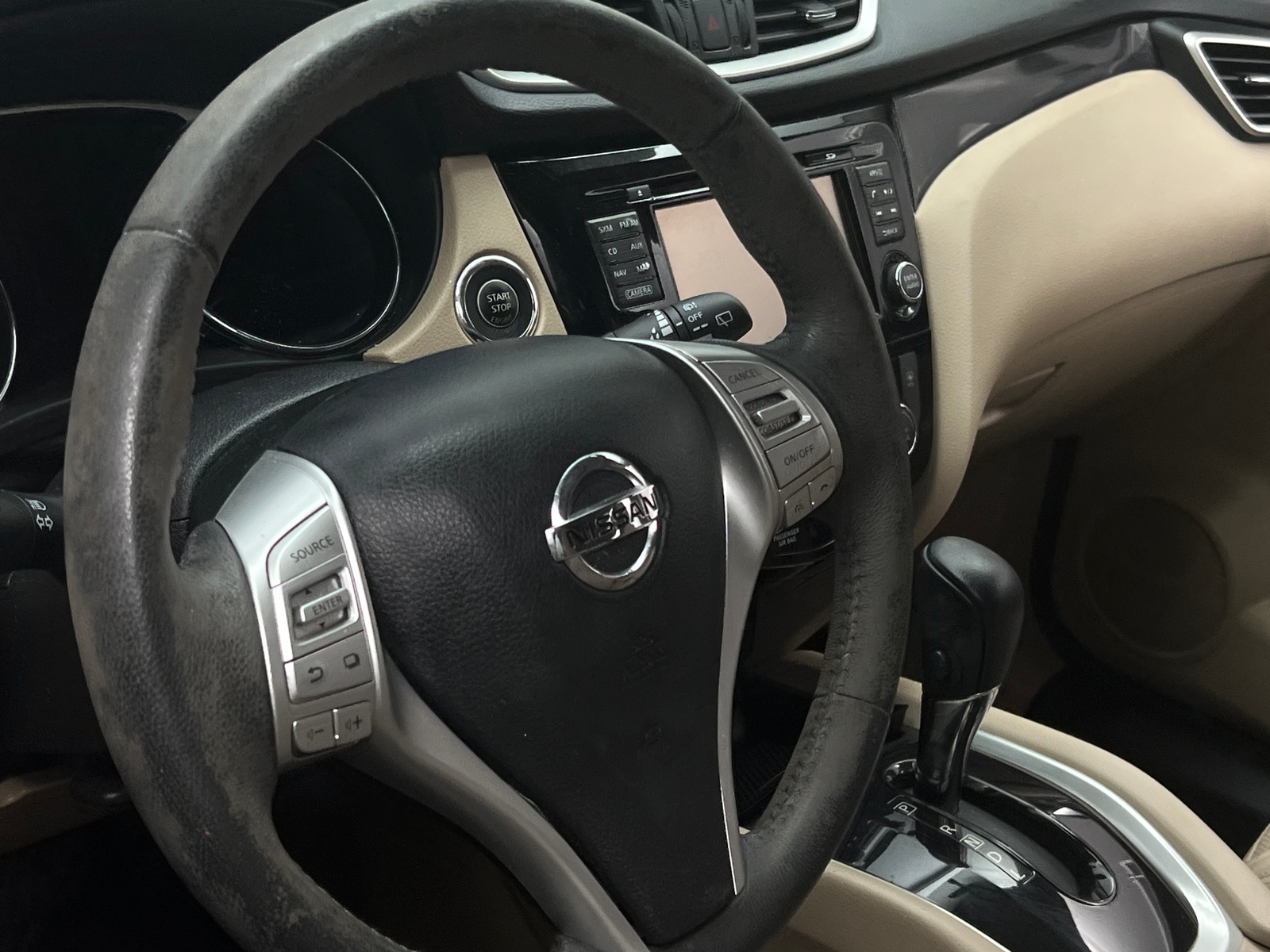 Thumbnail: 2016 Nissan Rogue - 4