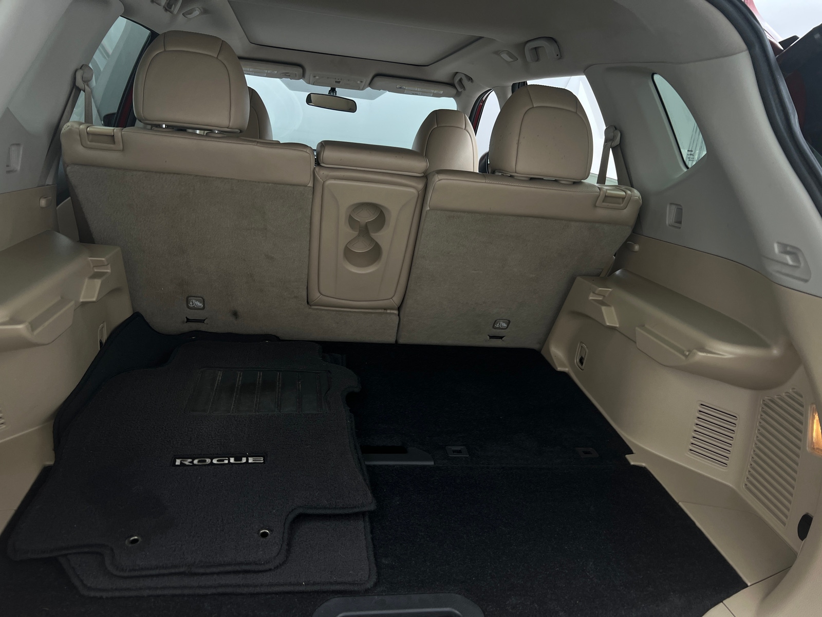 Thumbnail: 2016 Nissan Rogue - 6