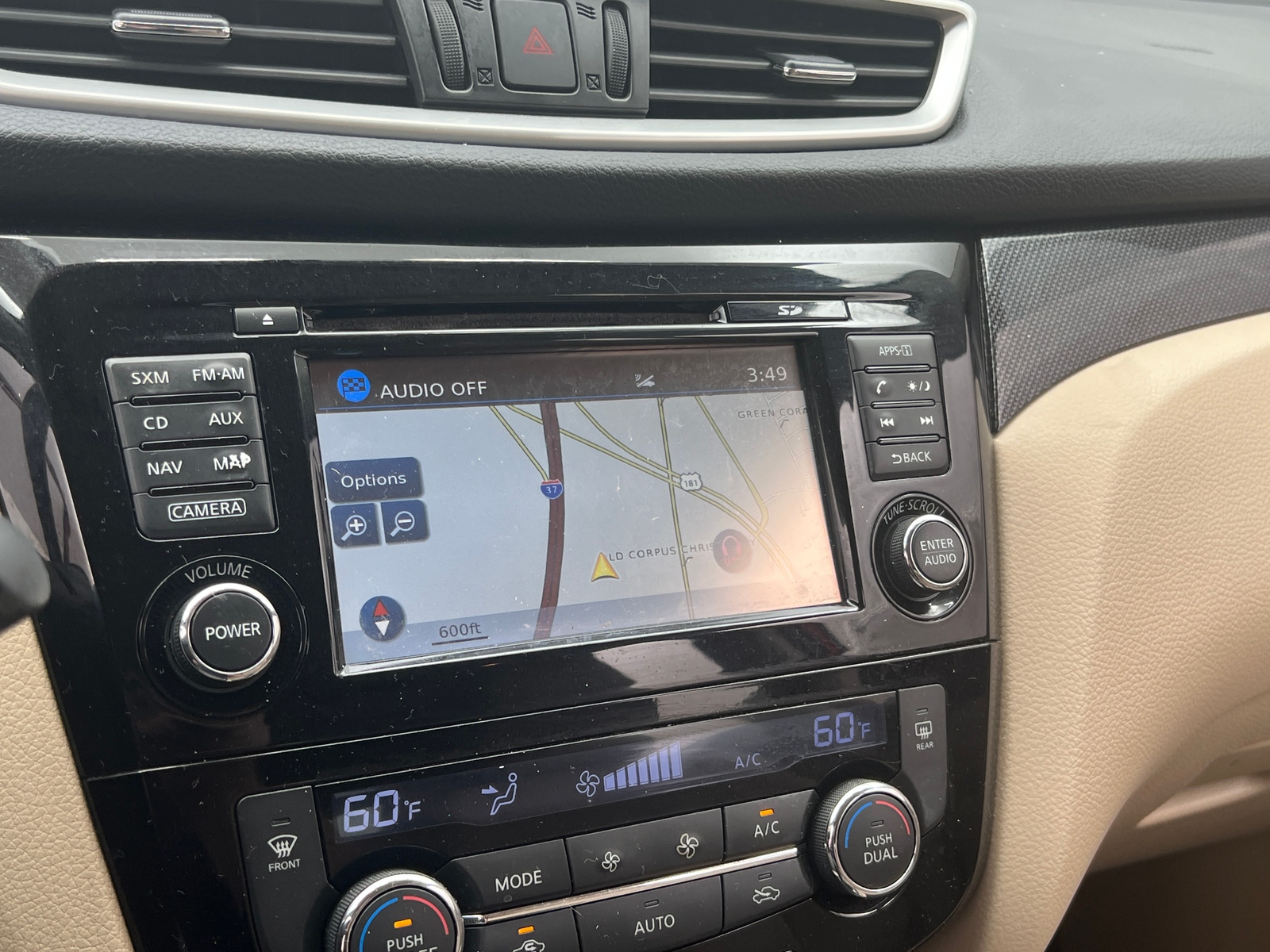 Thumbnail: 2016 Nissan Rogue - 3