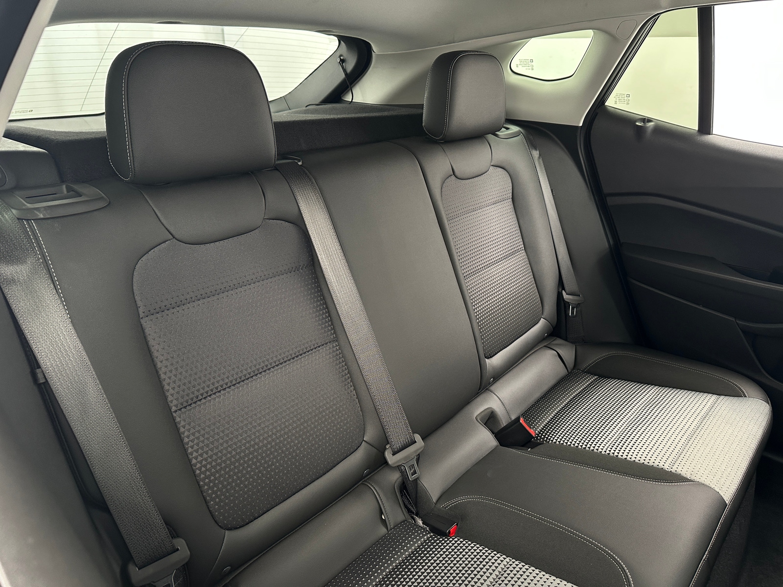 Thumbnail: 2025 Chevrolet Trax - 6