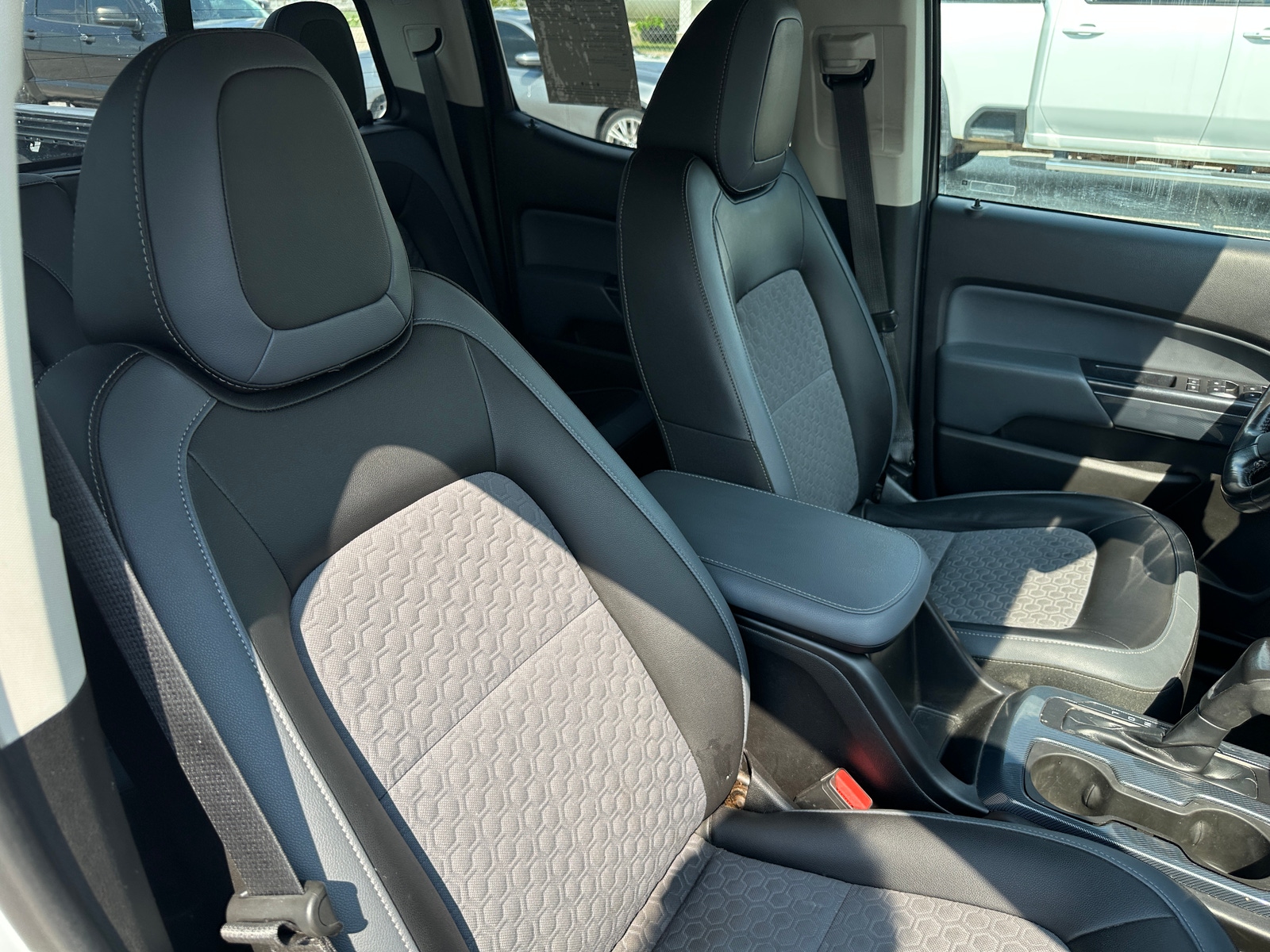 Thumbnail: 2017 Chevrolet Colorado - 2