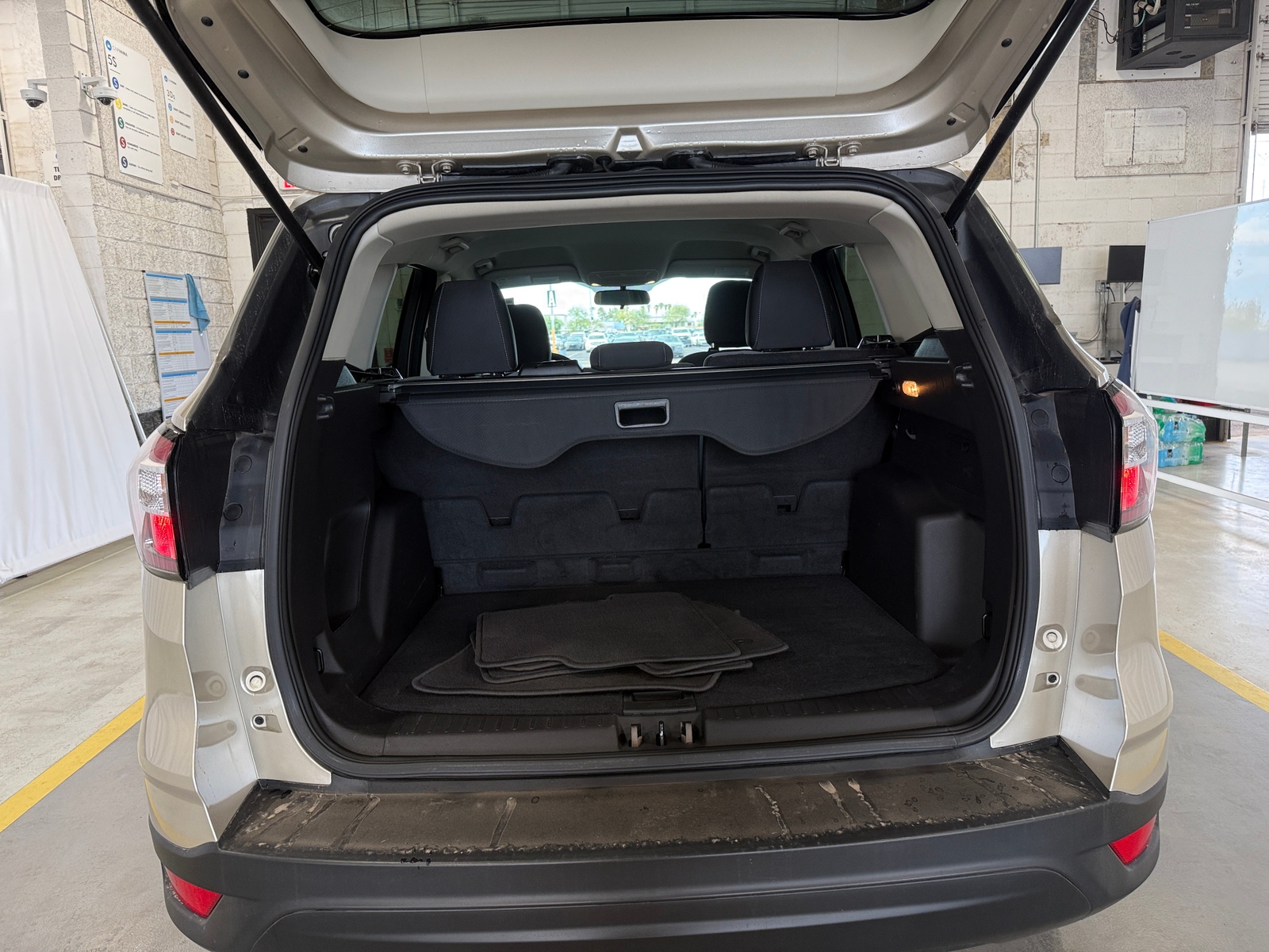 Thumbnail: 2018 Ford Escape - 7