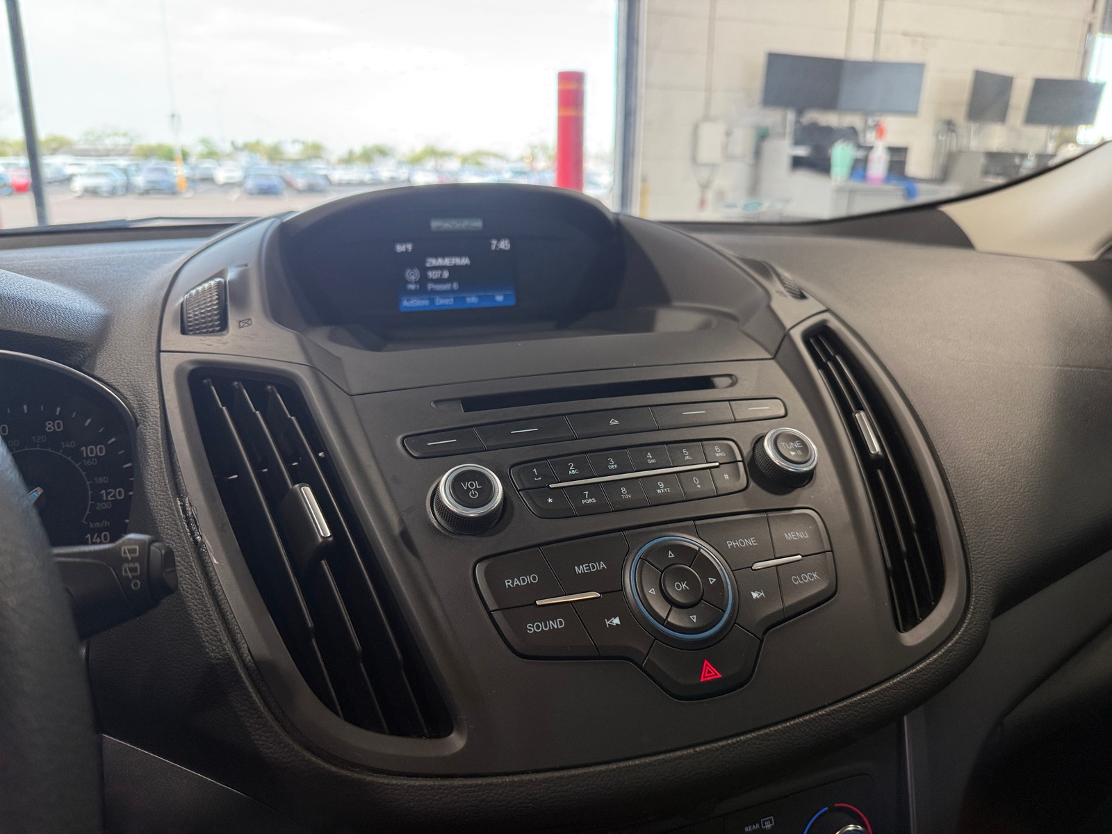 Thumbnail: 2018 Ford Escape - 4