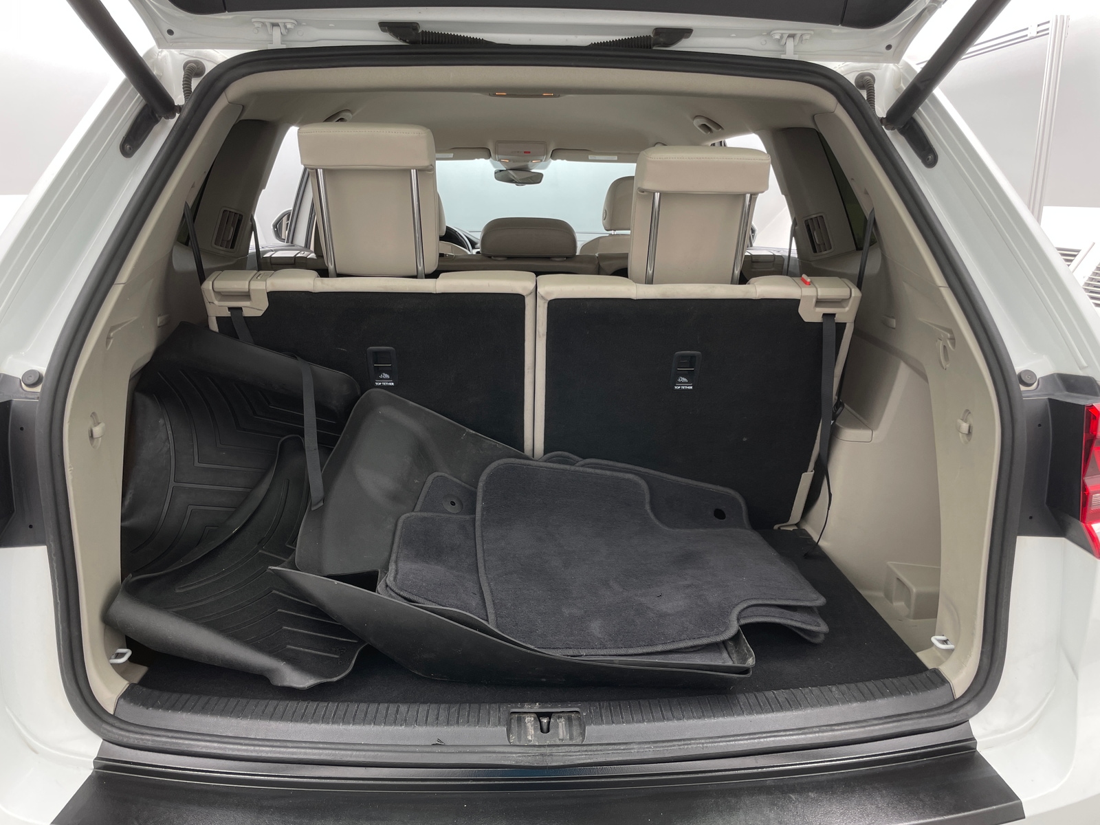 Thumbnail: 2019 Volkswagen Atlas - 6