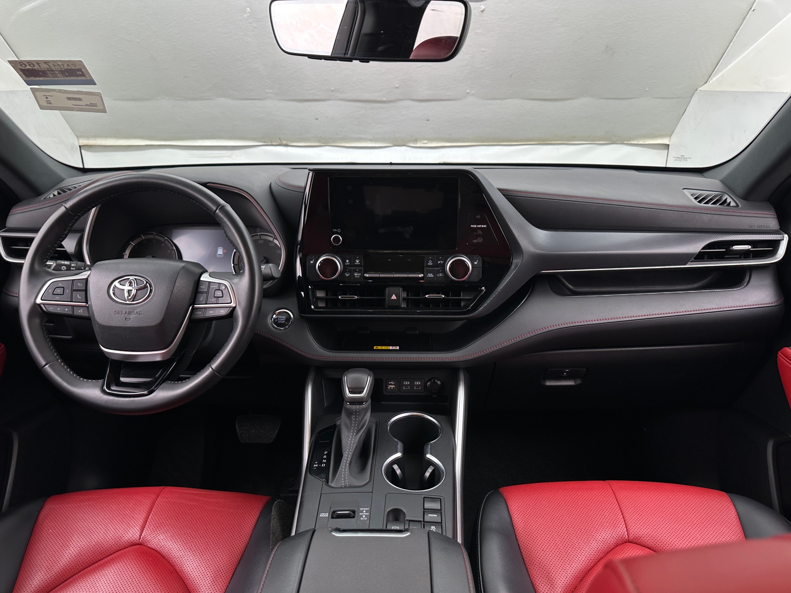 Thumbnail: 2023 Toyota Highlander - 3
