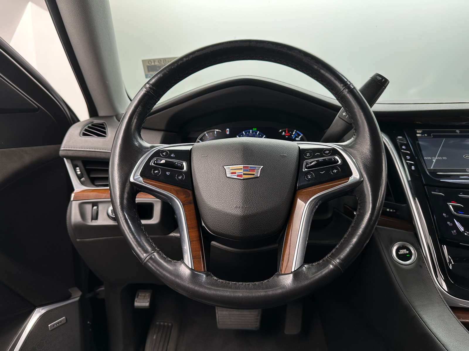 Thumbnail: 2020 Cadillac Escalade - 4