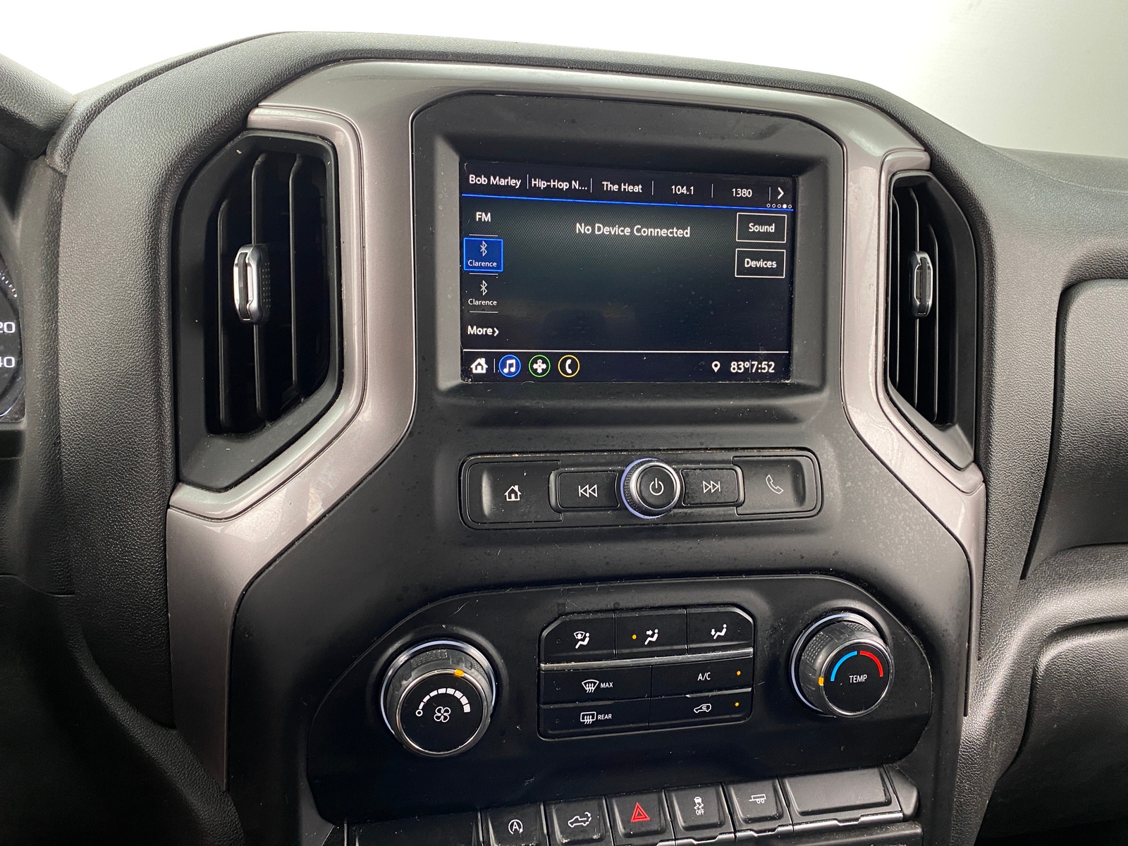 Thumbnail: 2022 Chevrolet Silverado 1500 - 4