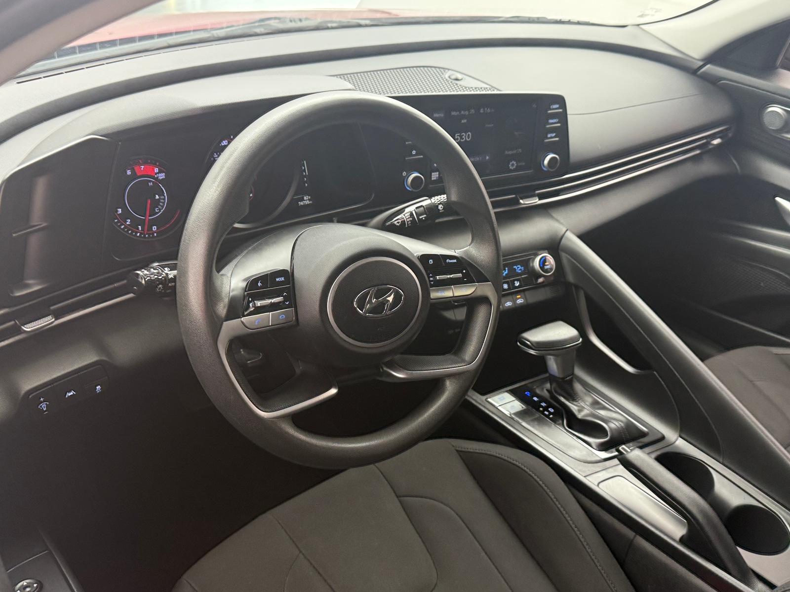 Thumbnail: 2023 Hyundai Elantra - 3