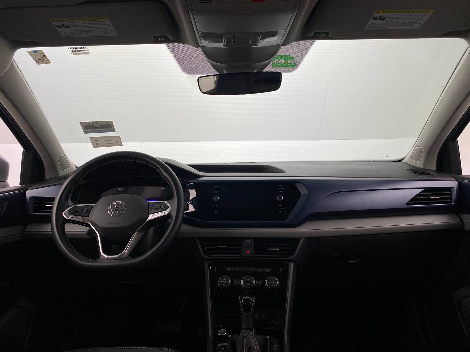 Thumbnail: 2024 Volkswagen Taos - 2
