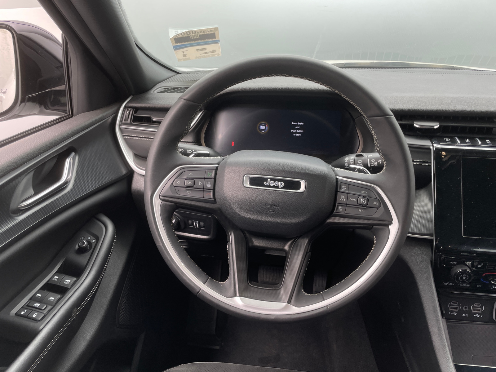Thumbnail: 2024 Jeep Grand Cherokee L - 4