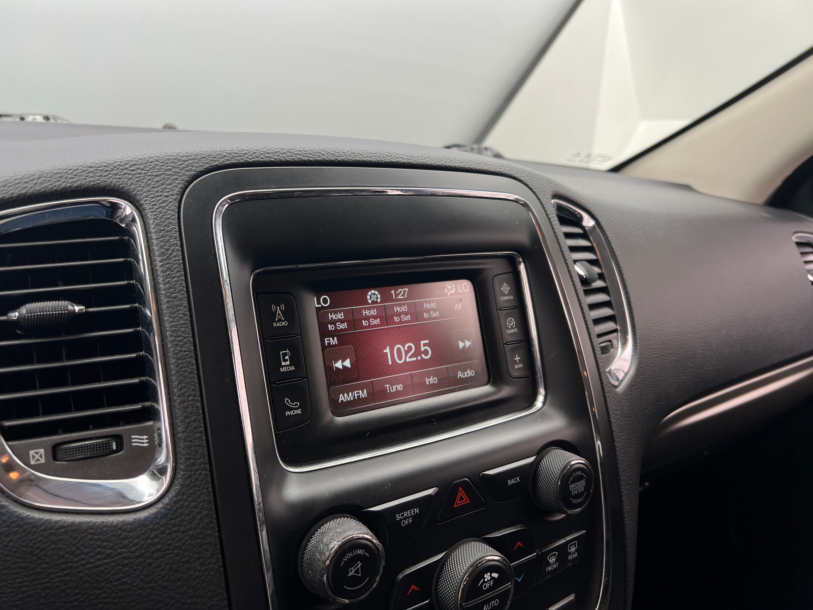 Thumbnail: 2016 Dodge Durango - 4