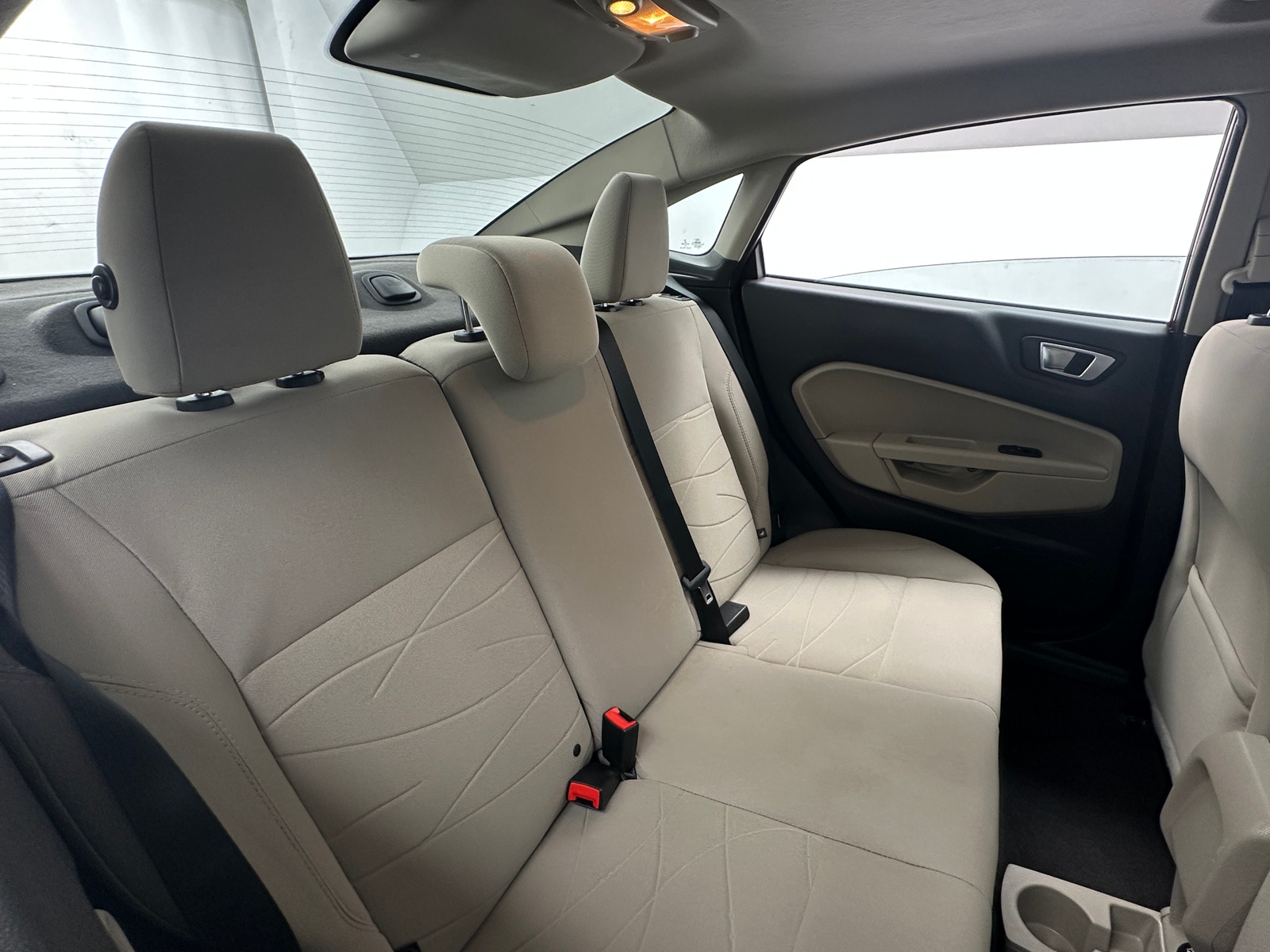 Thumbnail: 2016 Ford Fiesta - 6
