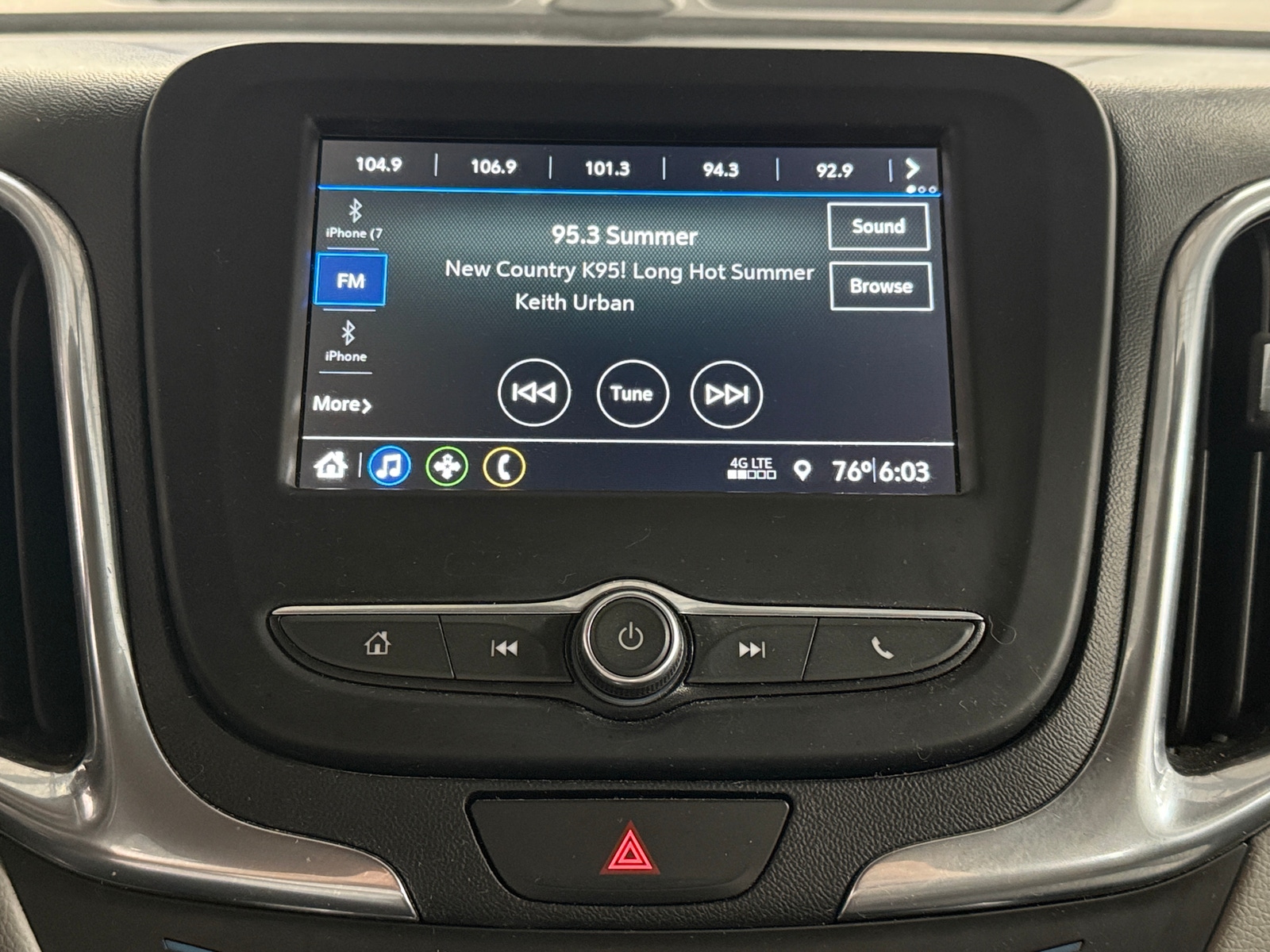 Thumbnail: 2019 Chevrolet Equinox - 4