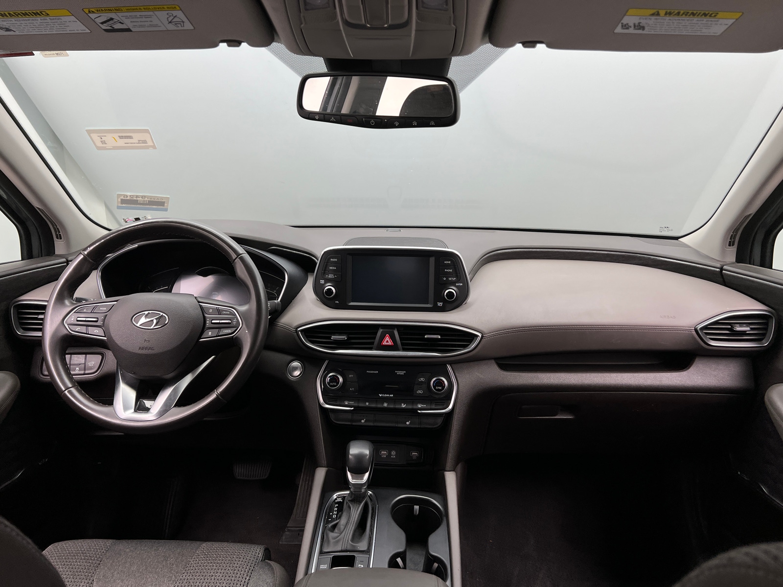 Thumbnail: 2019 Hyundai Santa Fe - 3