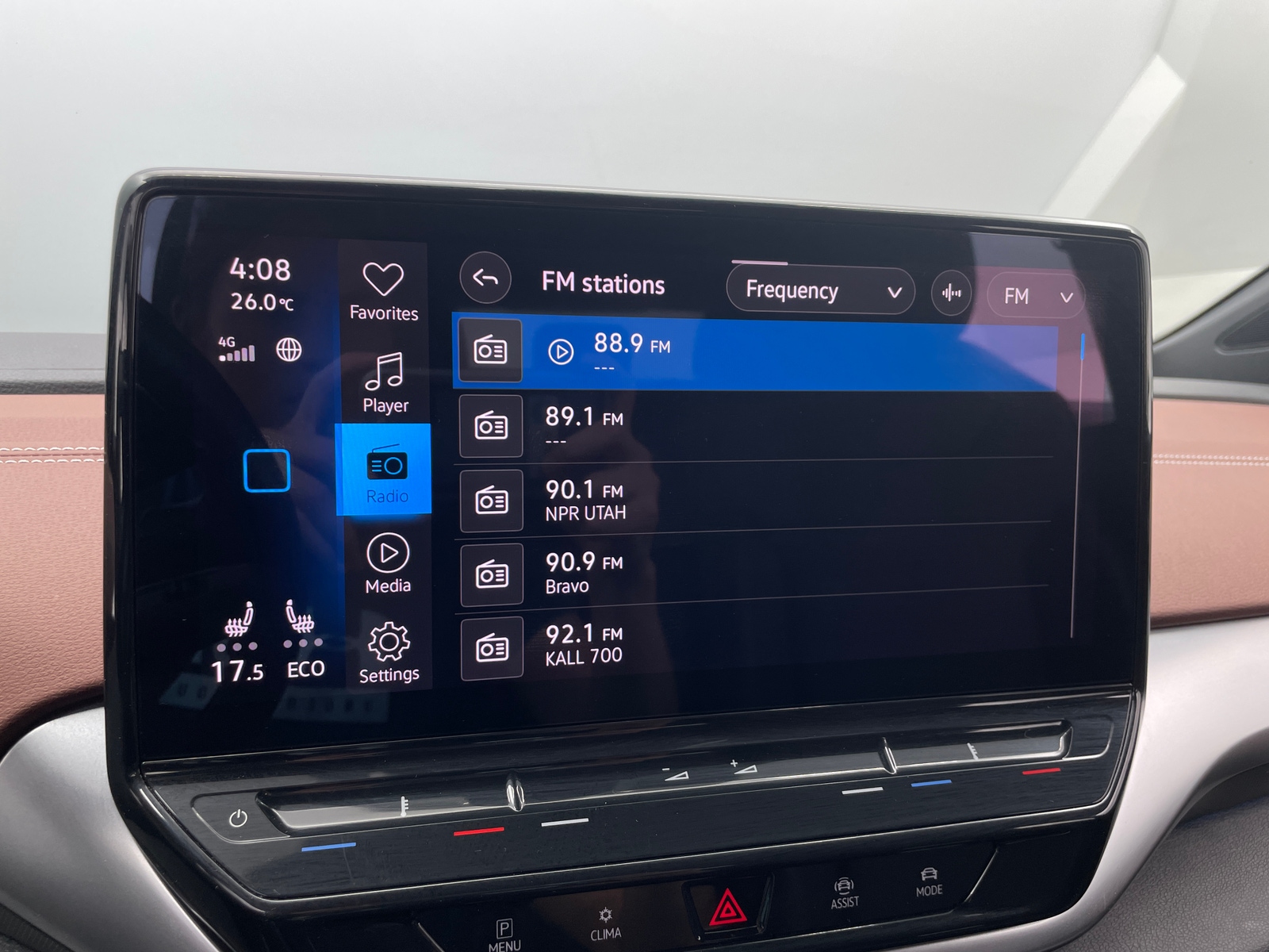 Thumbnail: 2021 Volkswagen ID.4 - 3