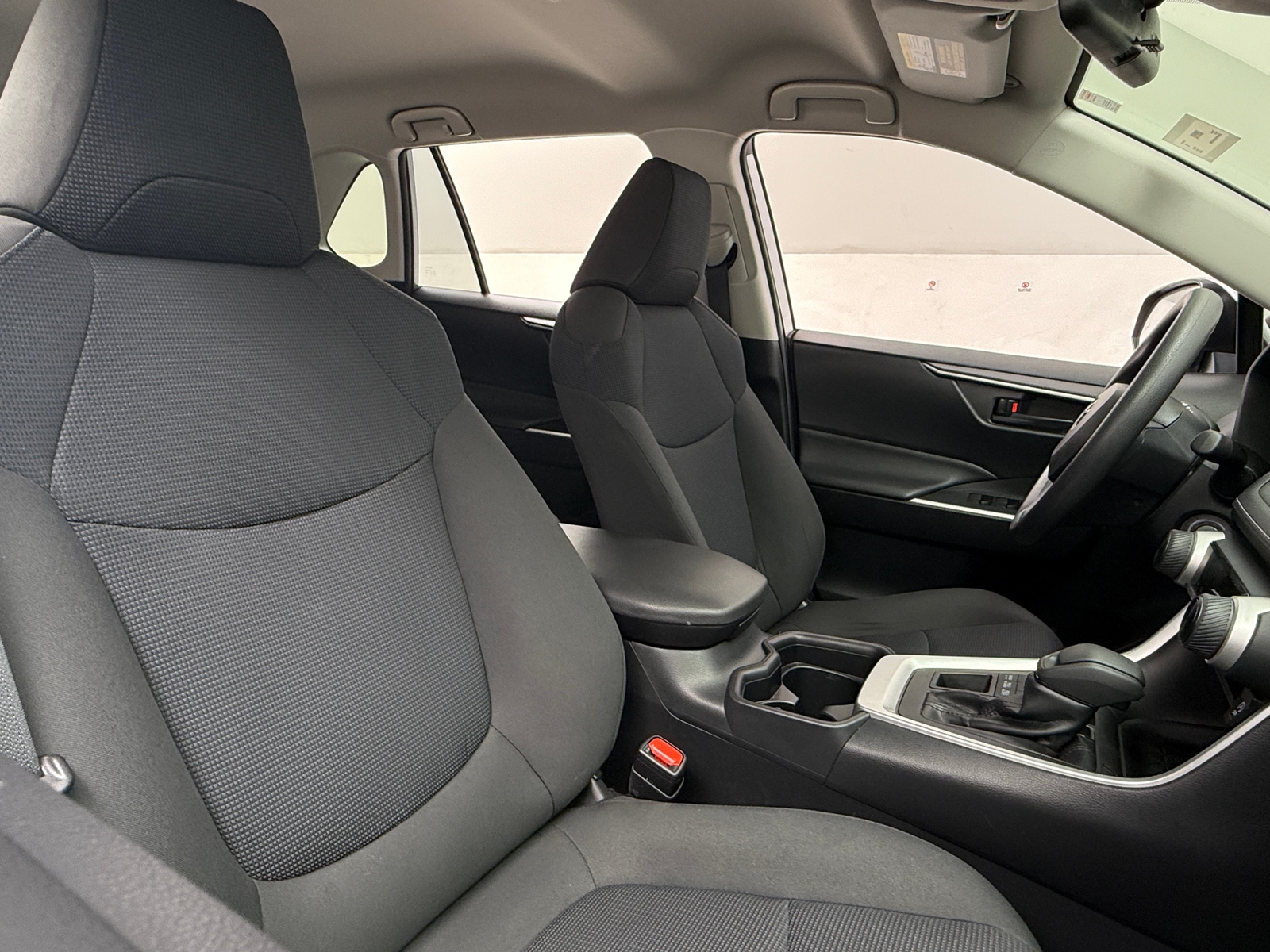 Thumbnail: 2019 Toyota RAV4 - 2