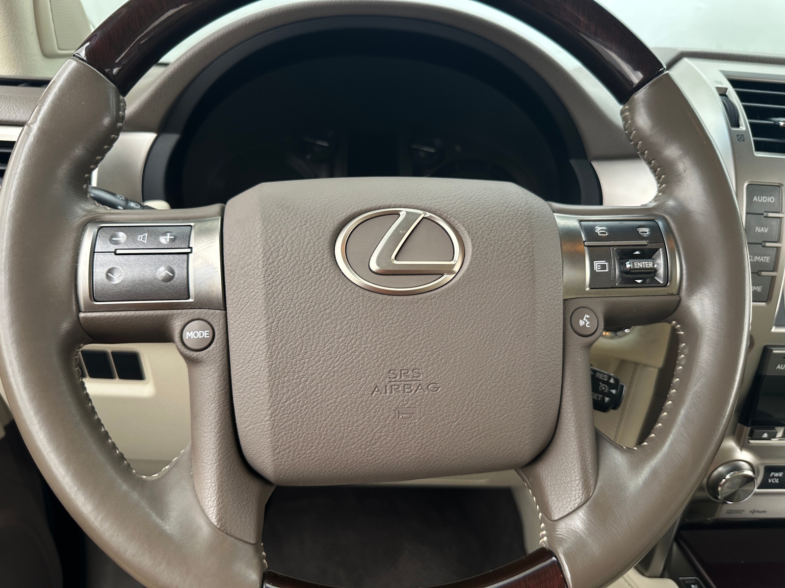 Thumbnail: 2019 Lexus GX - 4