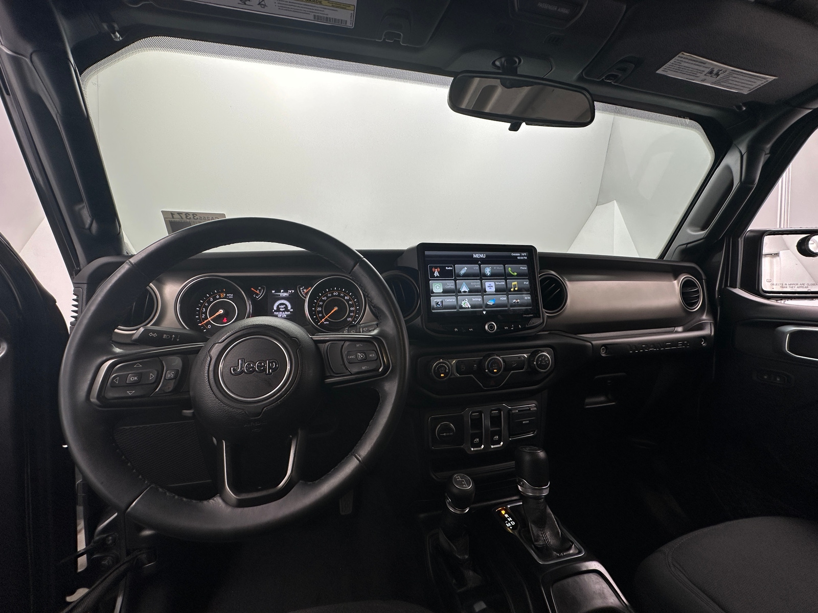 Thumbnail: 2019 Jeep Wrangler - 3