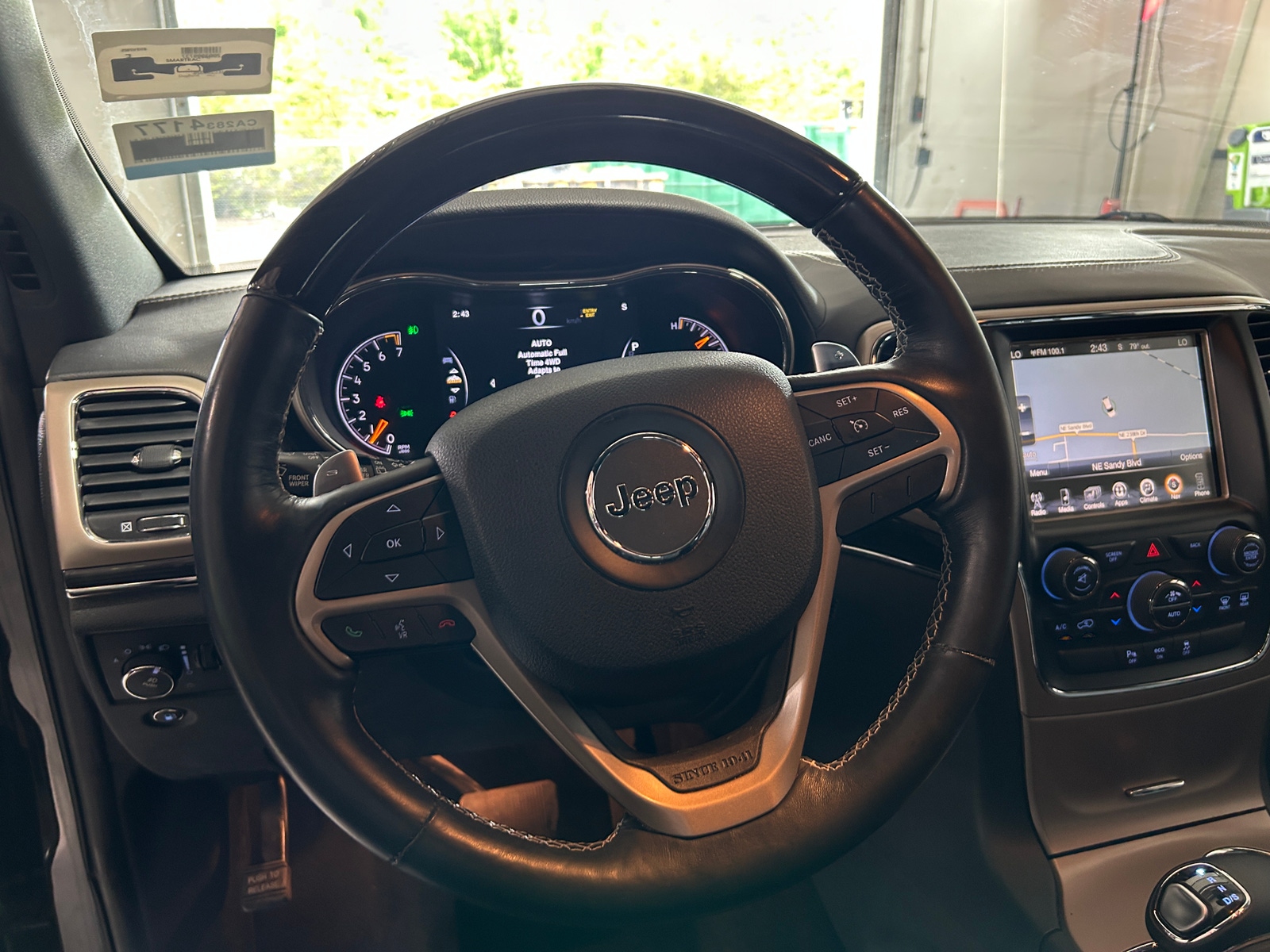 Thumbnail: 2014 Jeep Grand Cherokee - 4