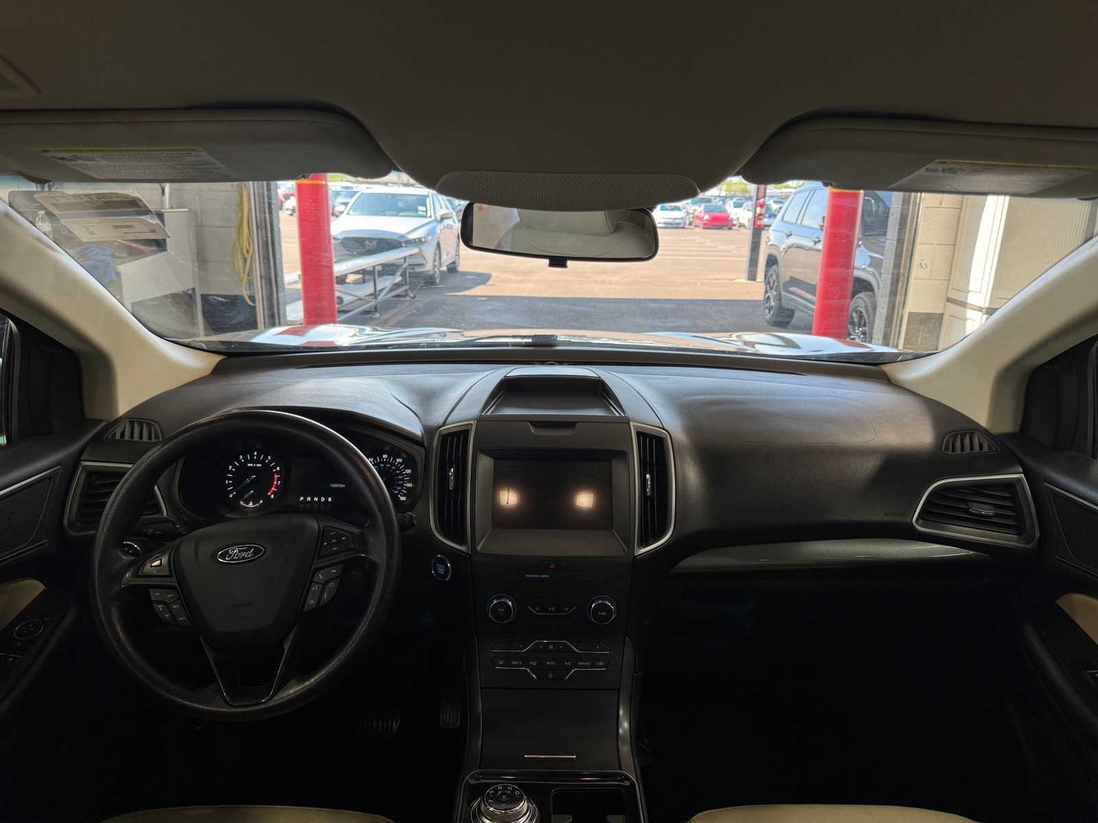 Thumbnail: 2020 Ford Edge - 3