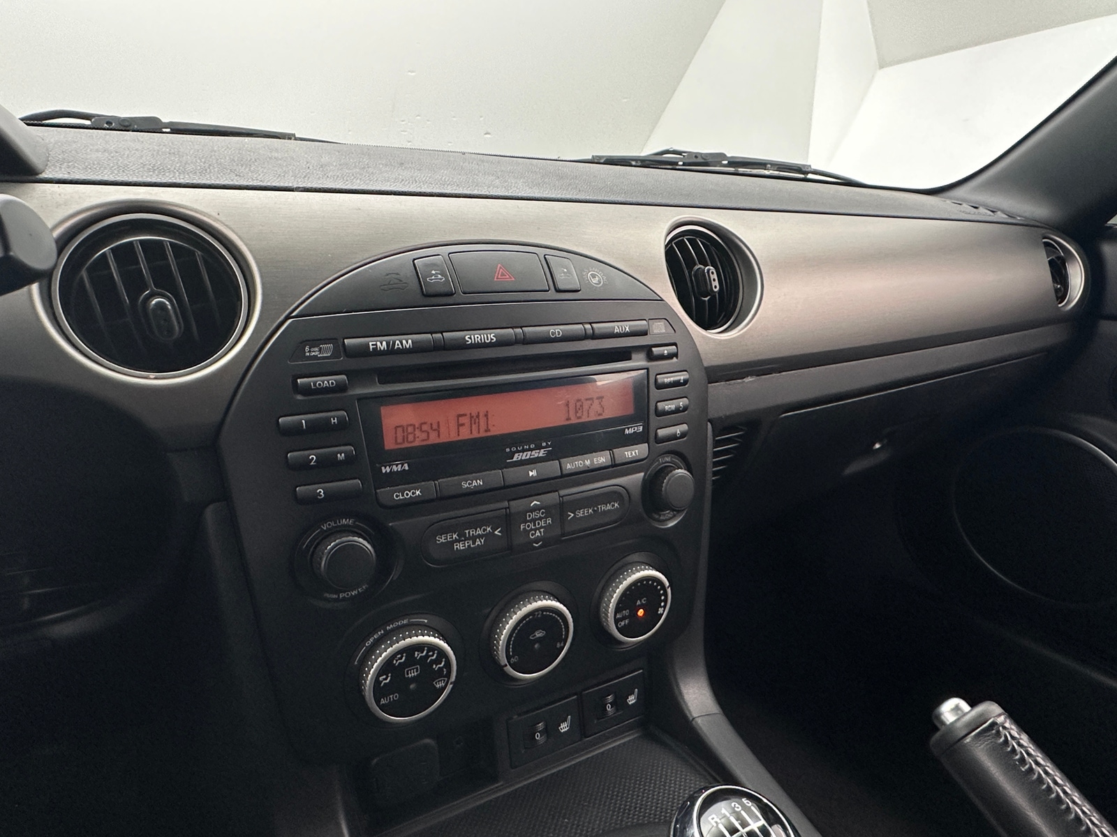 Thumbnail: 2012 Mazda MX-5 Miata - 3