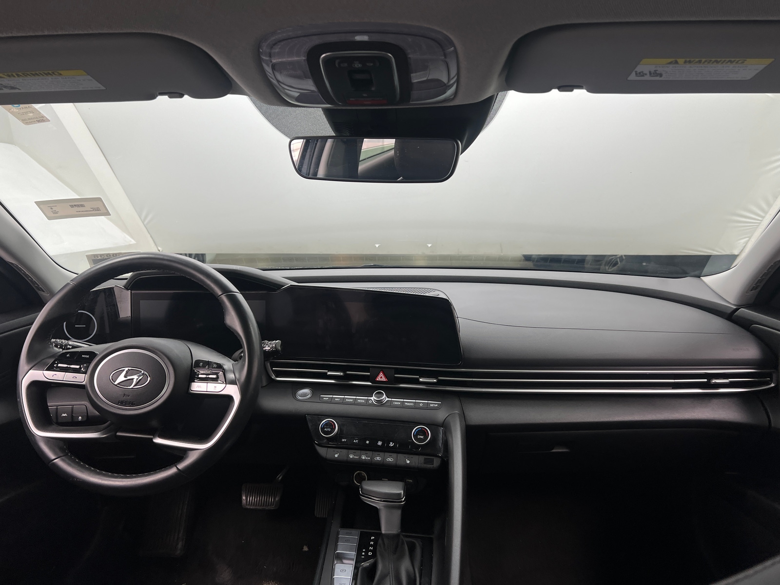 Thumbnail: 2022 Hyundai Elantra - 2