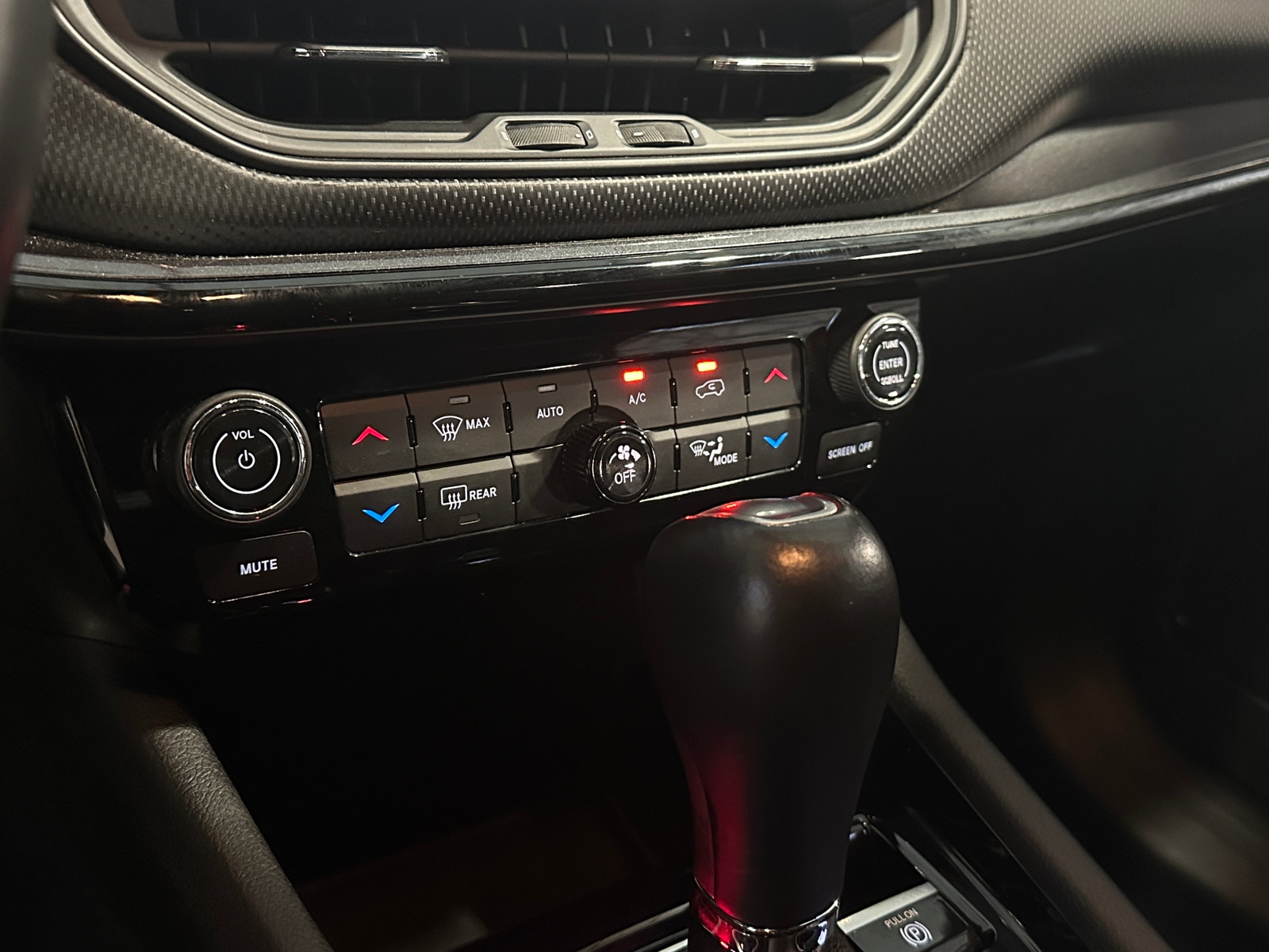Thumbnail: 2022 Jeep Compass - 4
