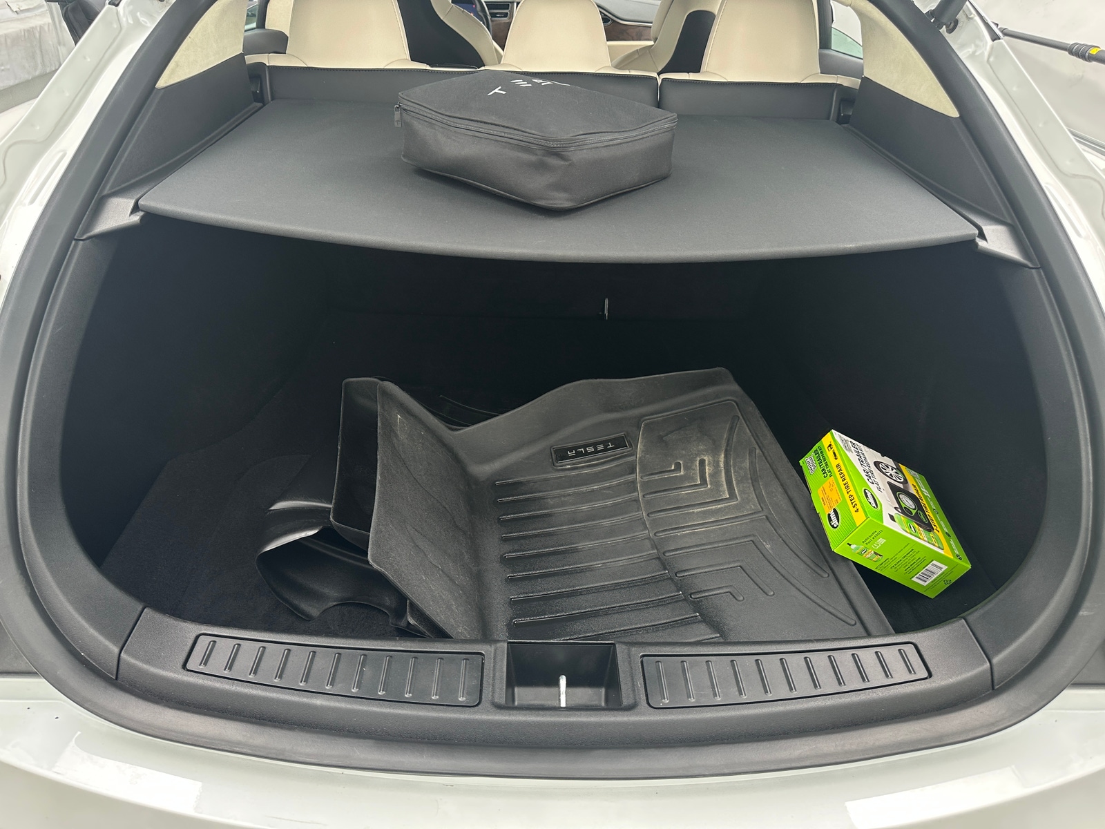 Thumbnail: 2018 Tesla Model S - 6