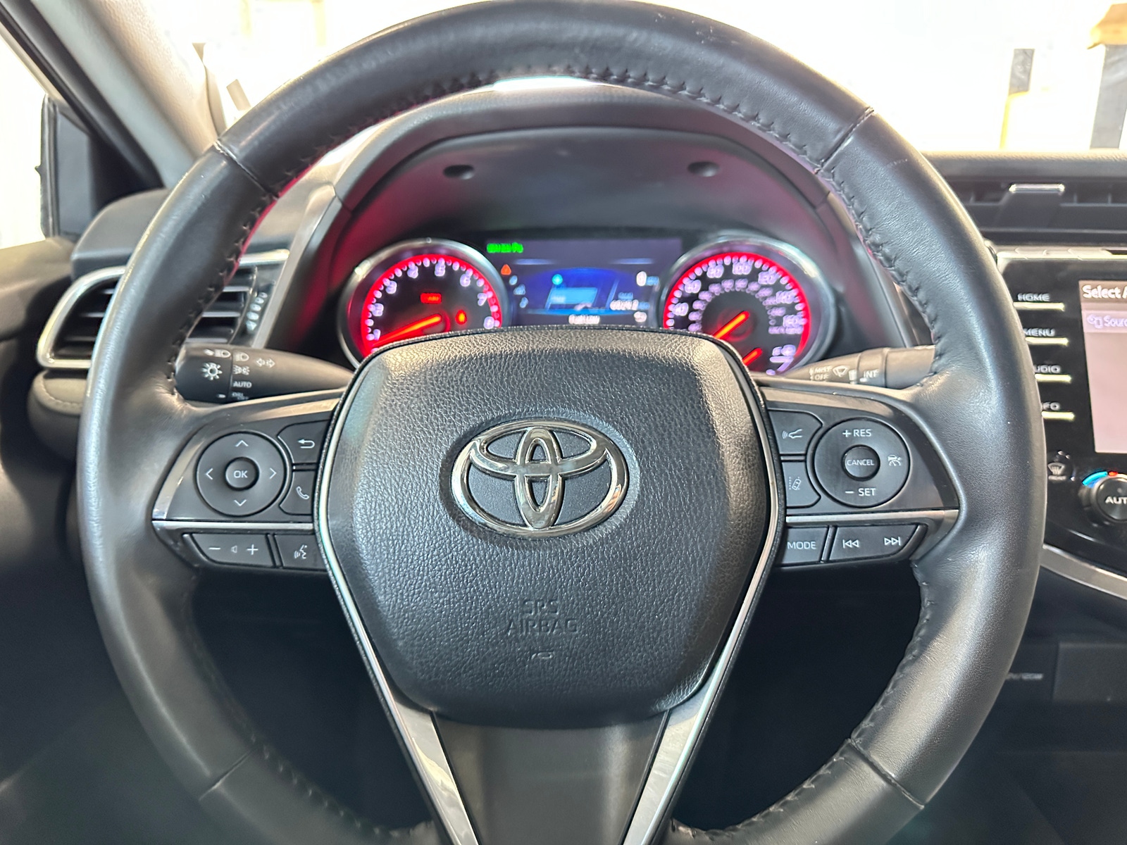 Thumbnail: 2018 Toyota Camry - 5