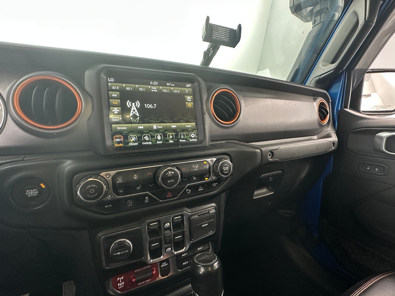 Thumbnail: 2020 Jeep Gladiator - 3