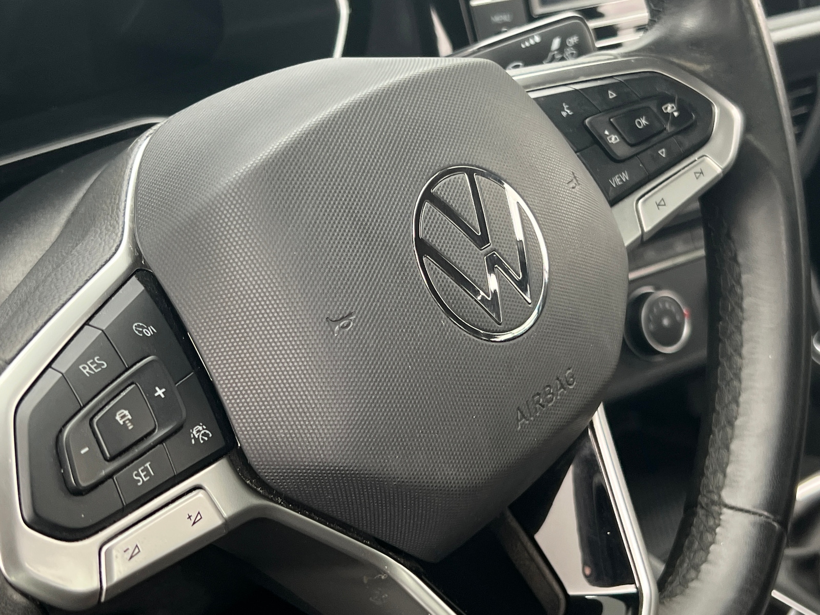 Thumbnail: 2024 Volkswagen Jetta - 5
