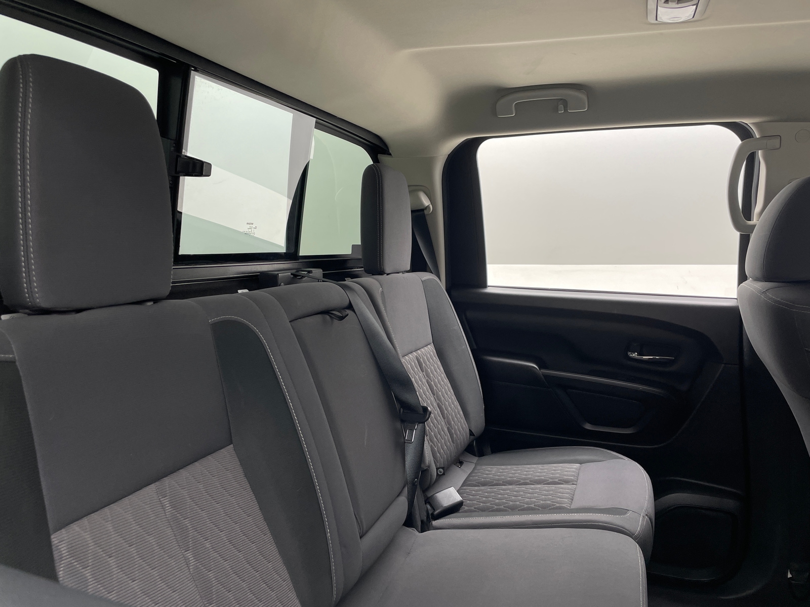 Thumbnail: 2023 Nissan Titan - 6