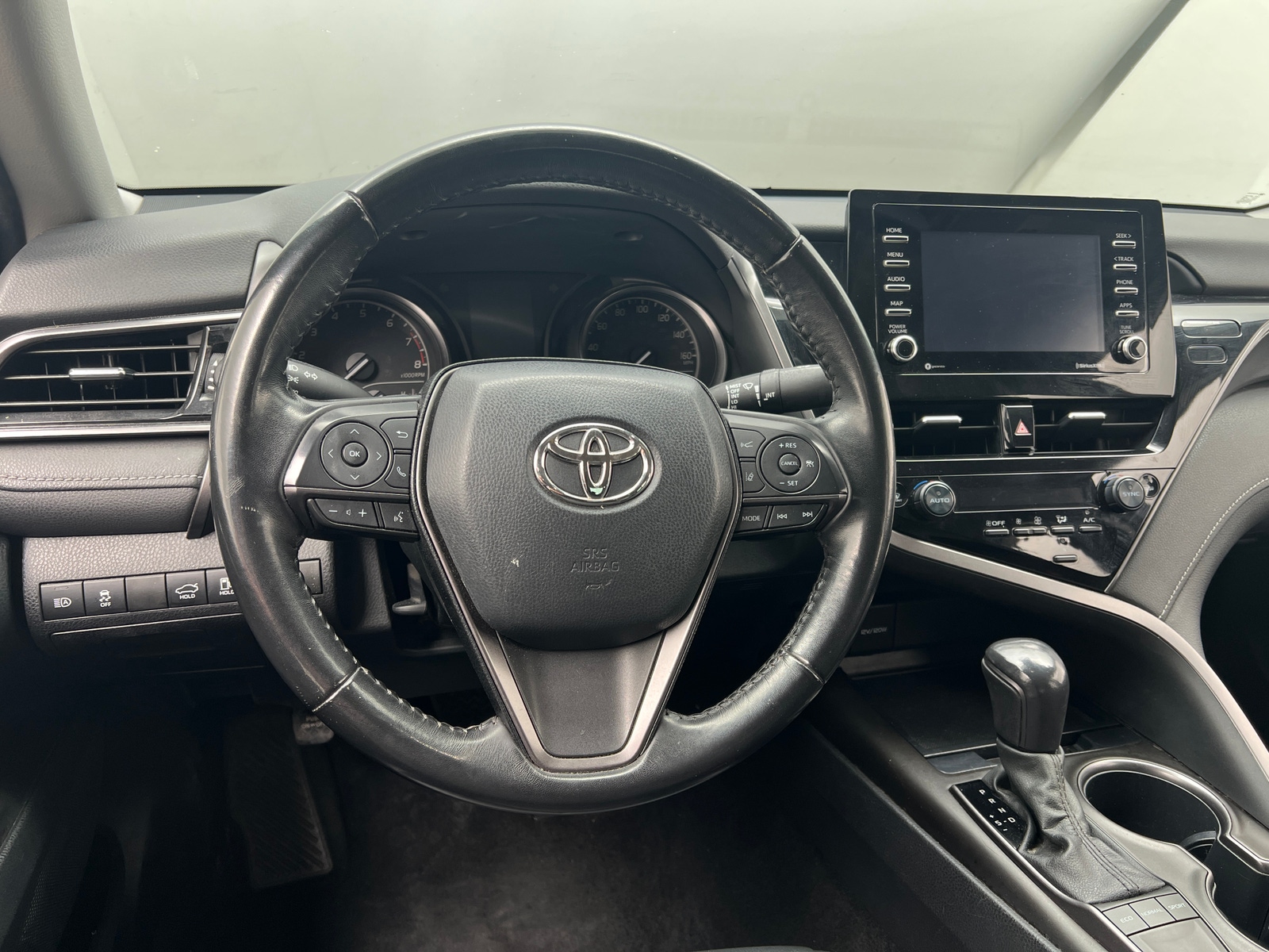 Thumbnail: 2022 Toyota Camry - 4