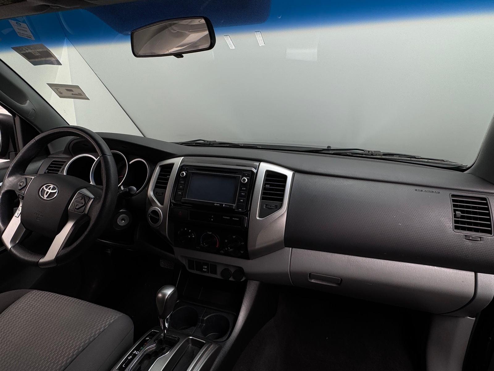 Thumbnail: 2014 Toyota Tacoma - 3
