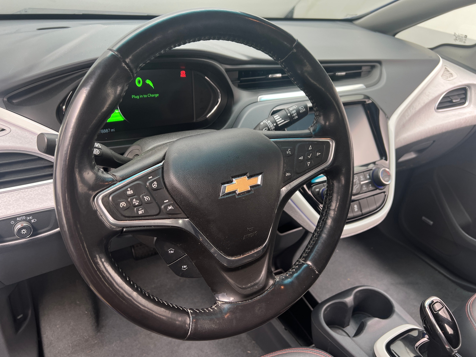 Thumbnail: 2019 Chevrolet Bolt EV - 4