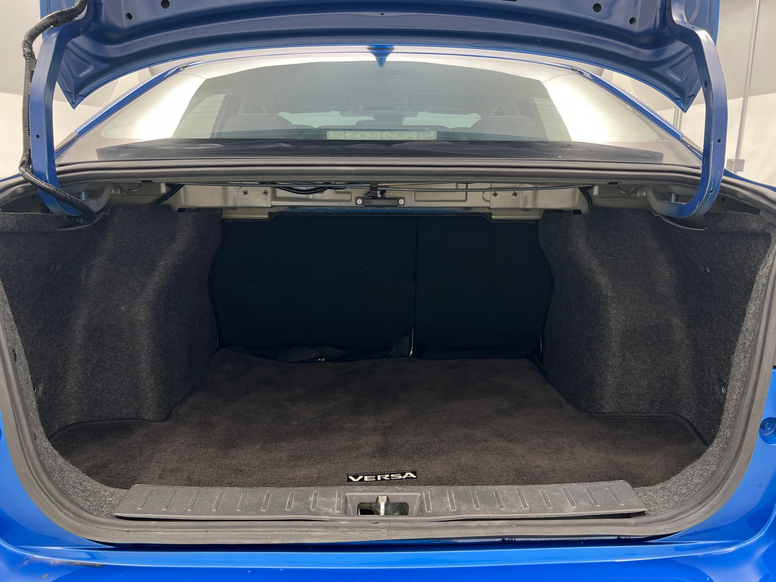 Thumbnail: 2021 Nissan Versa - 7
