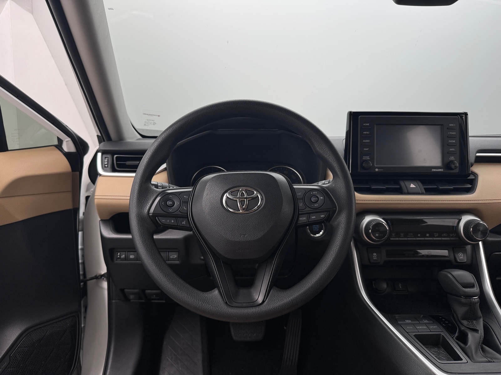 Thumbnail: 2020 Toyota RAV4 - 5