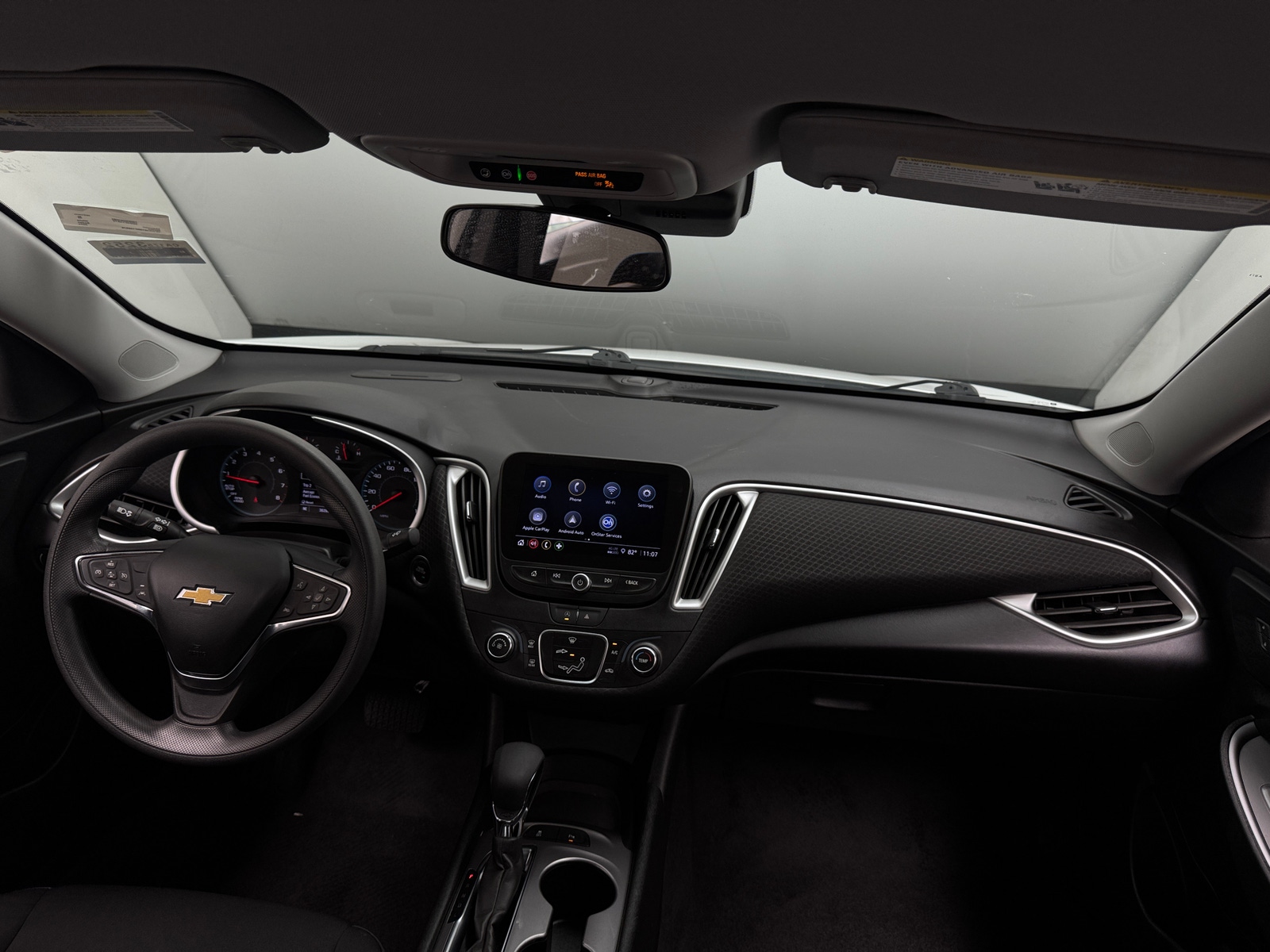 Thumbnail: 2024 Chevrolet Malibu - 3
