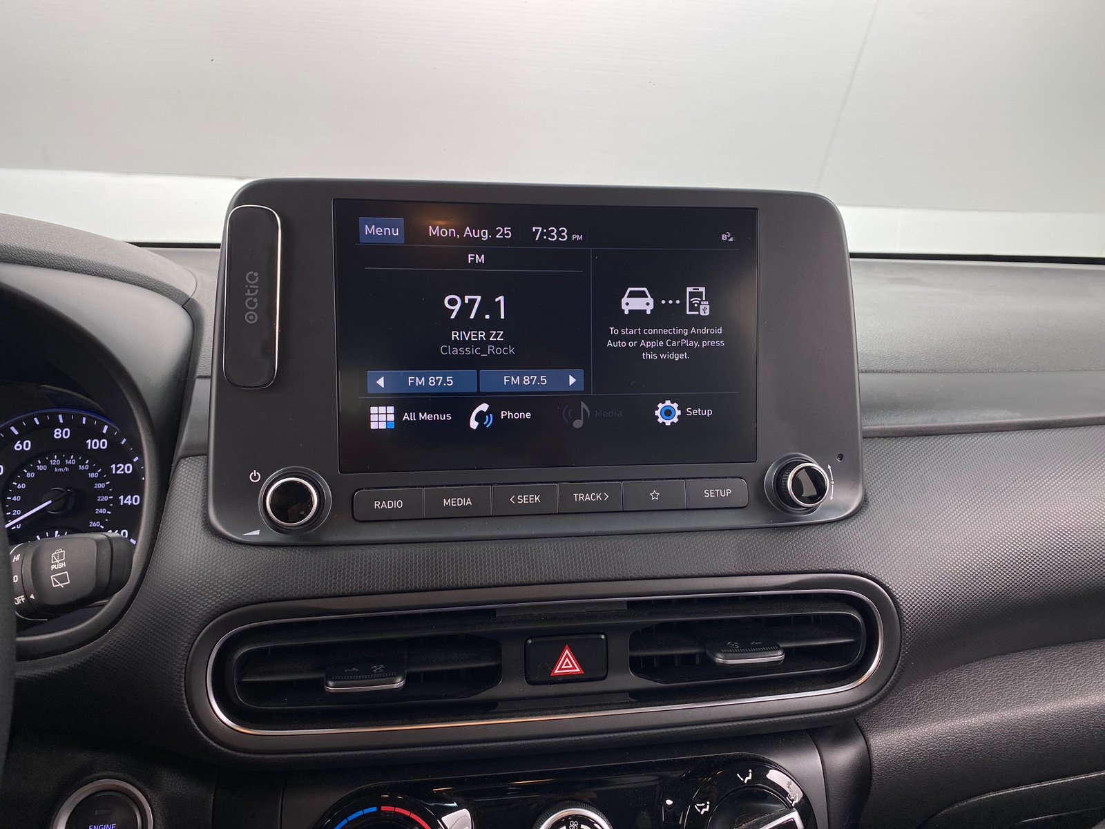 Thumbnail: 2023 Hyundai Kona - 4