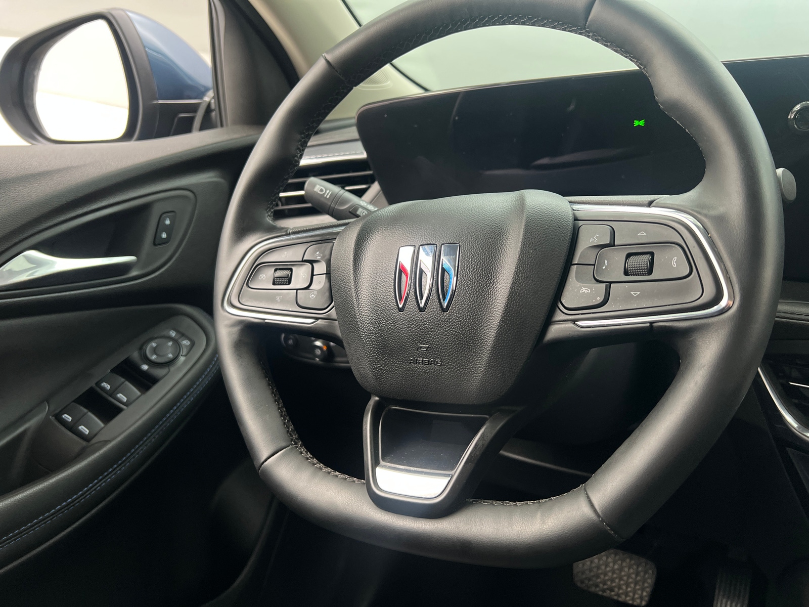 Thumbnail: 2025 Buick Encore GX - 4